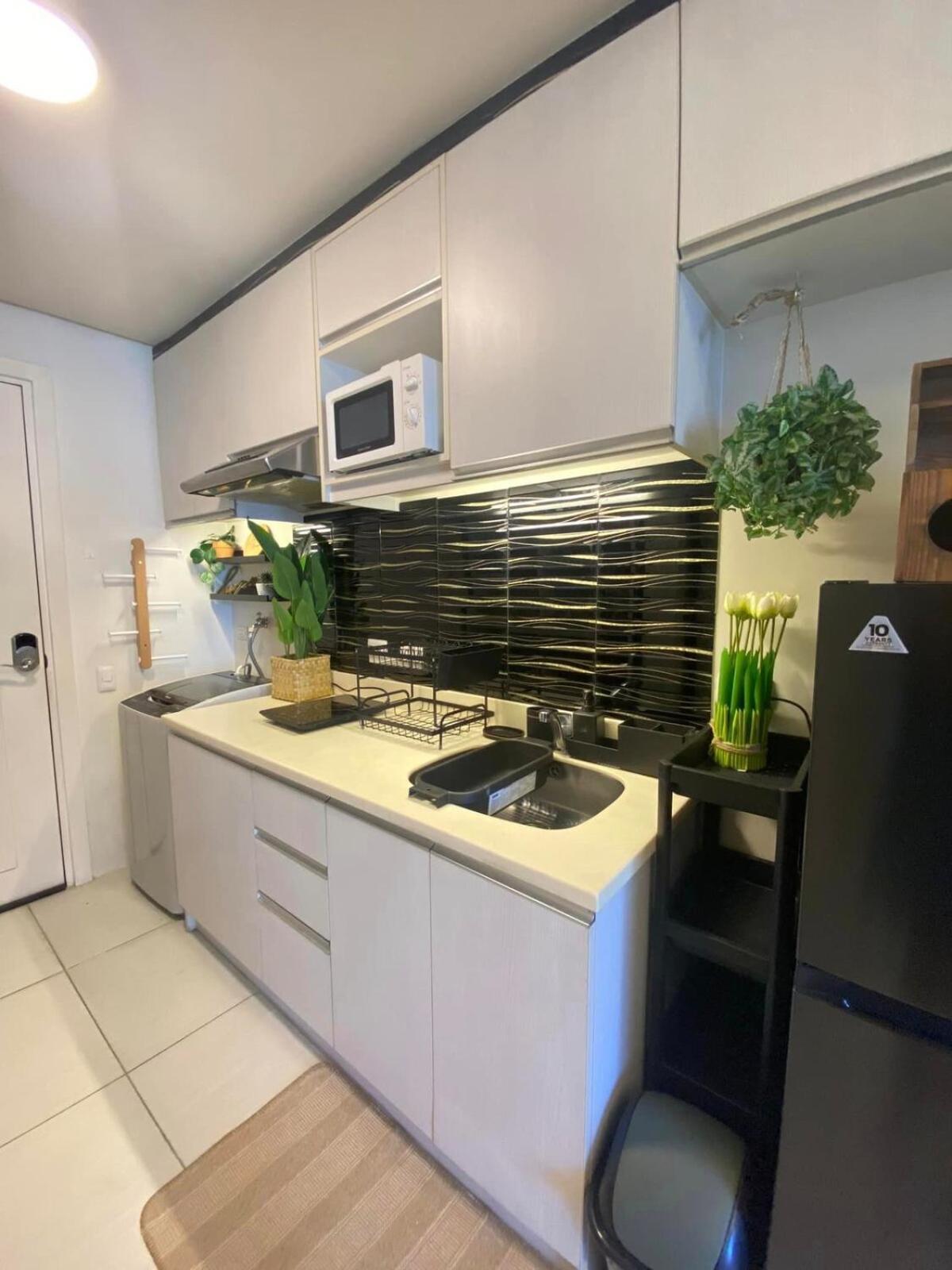 Apartment Twin Oaks Near Mrt Shaw, Megamall, Shangri-la Plaza