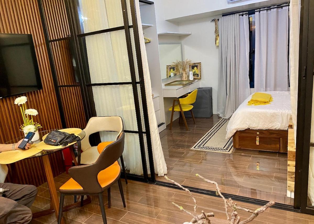 Apartment Air T1 Amazing Makati Luxury 66 Sq M 300mbps Fast