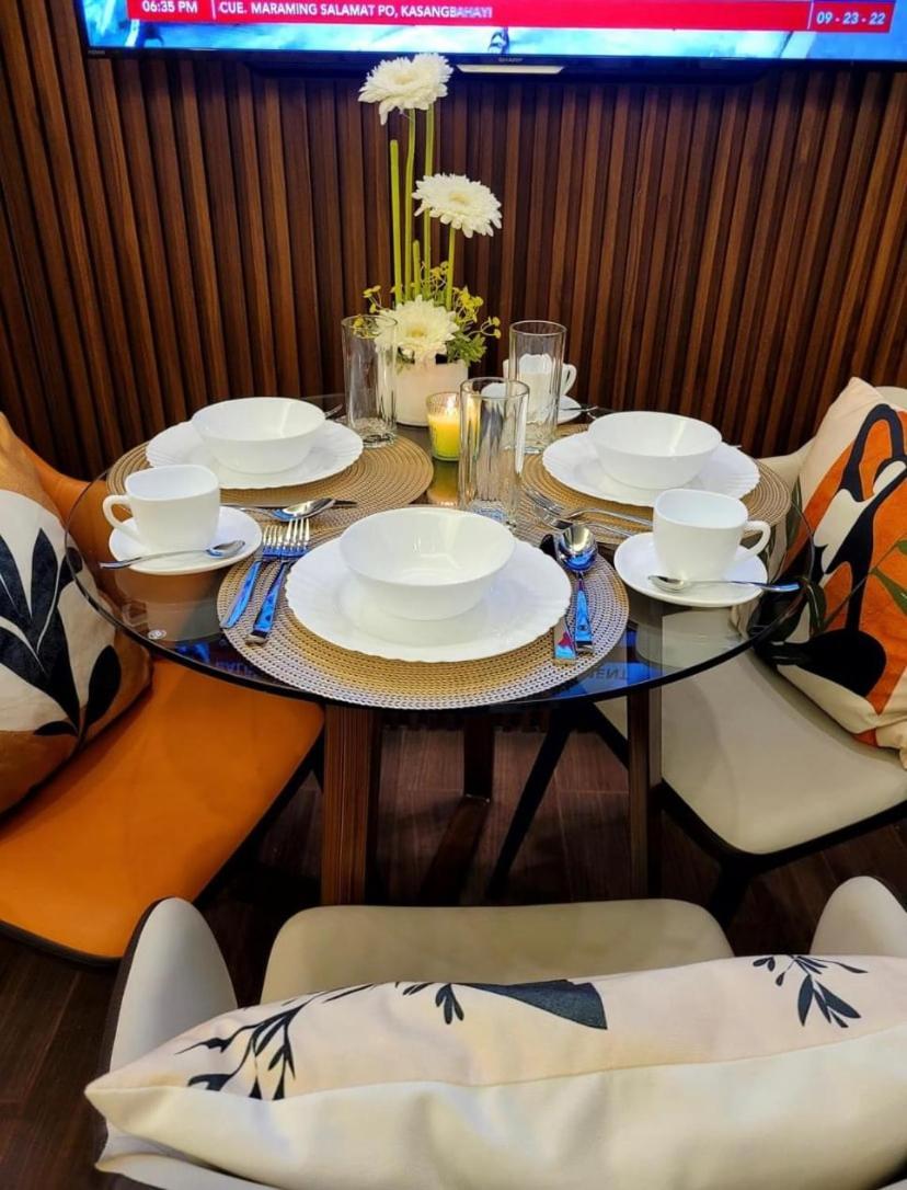 Air T1 Amazing Makati Luxury 66 Sq M 300mbps Fast * Manila