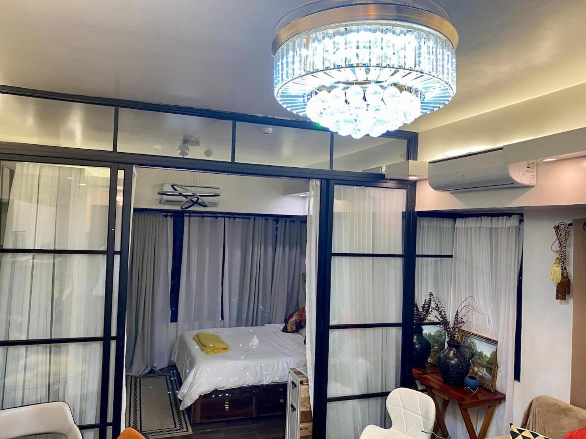 Apartment Air T1 Amazing Makati Luxury 66 Sq M 300mbps Fast *