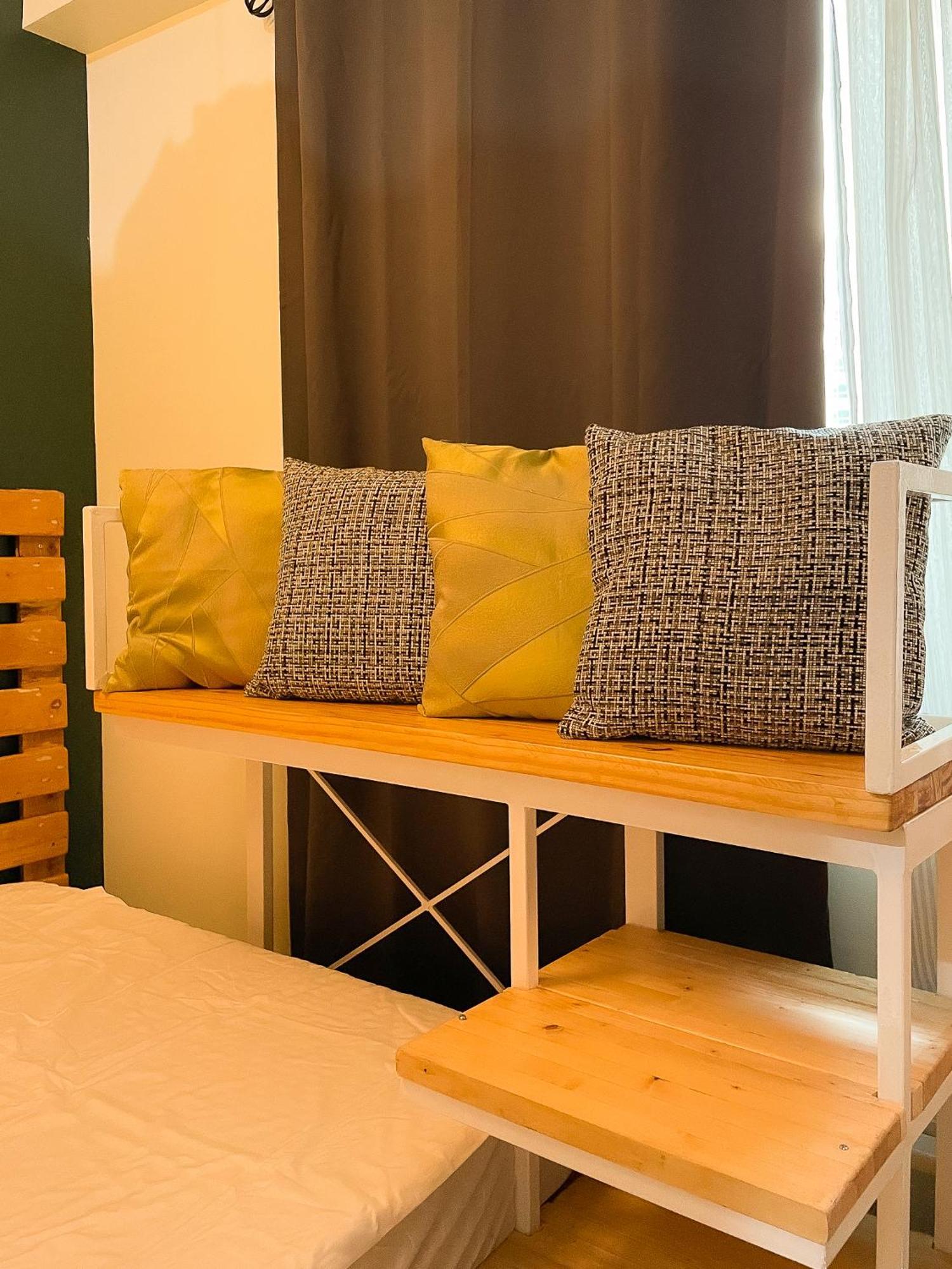 Houzz 2907 By Houzztelity * Manila