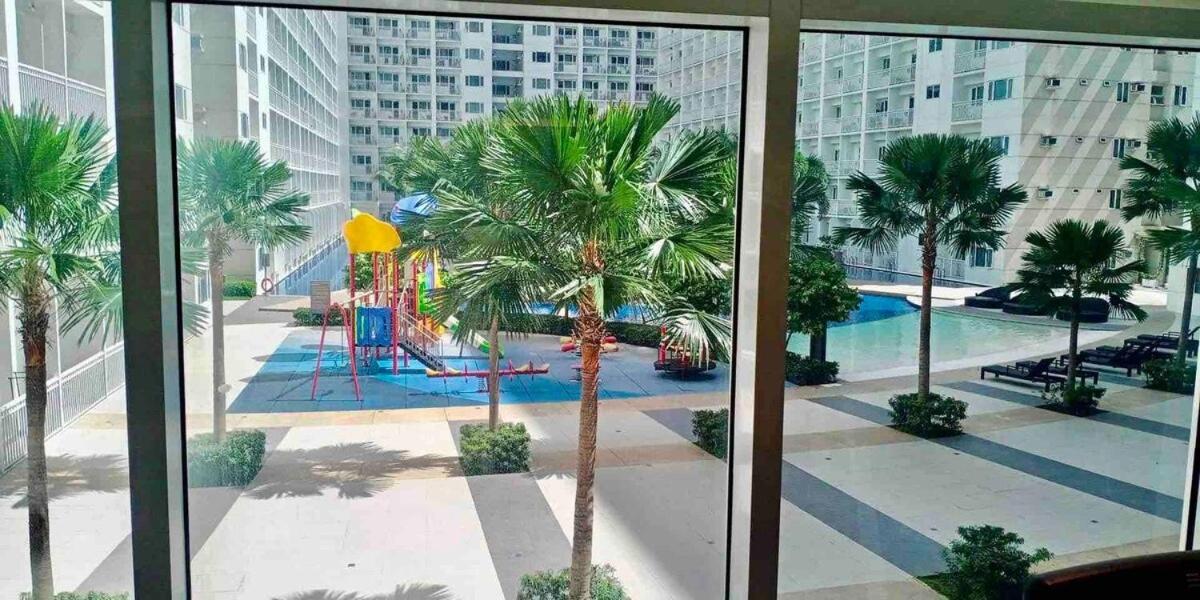 Apartment 1br Room-stunning Moa View Fireworks Manila