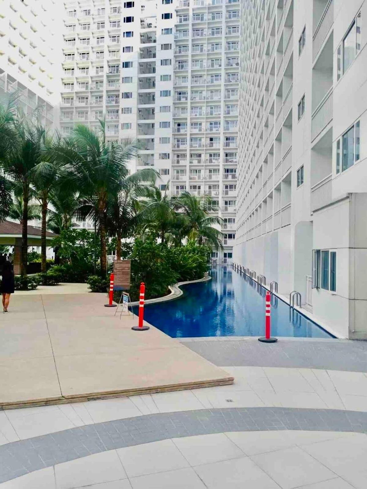 1br Room-stunning Moa View Fireworks Apartment