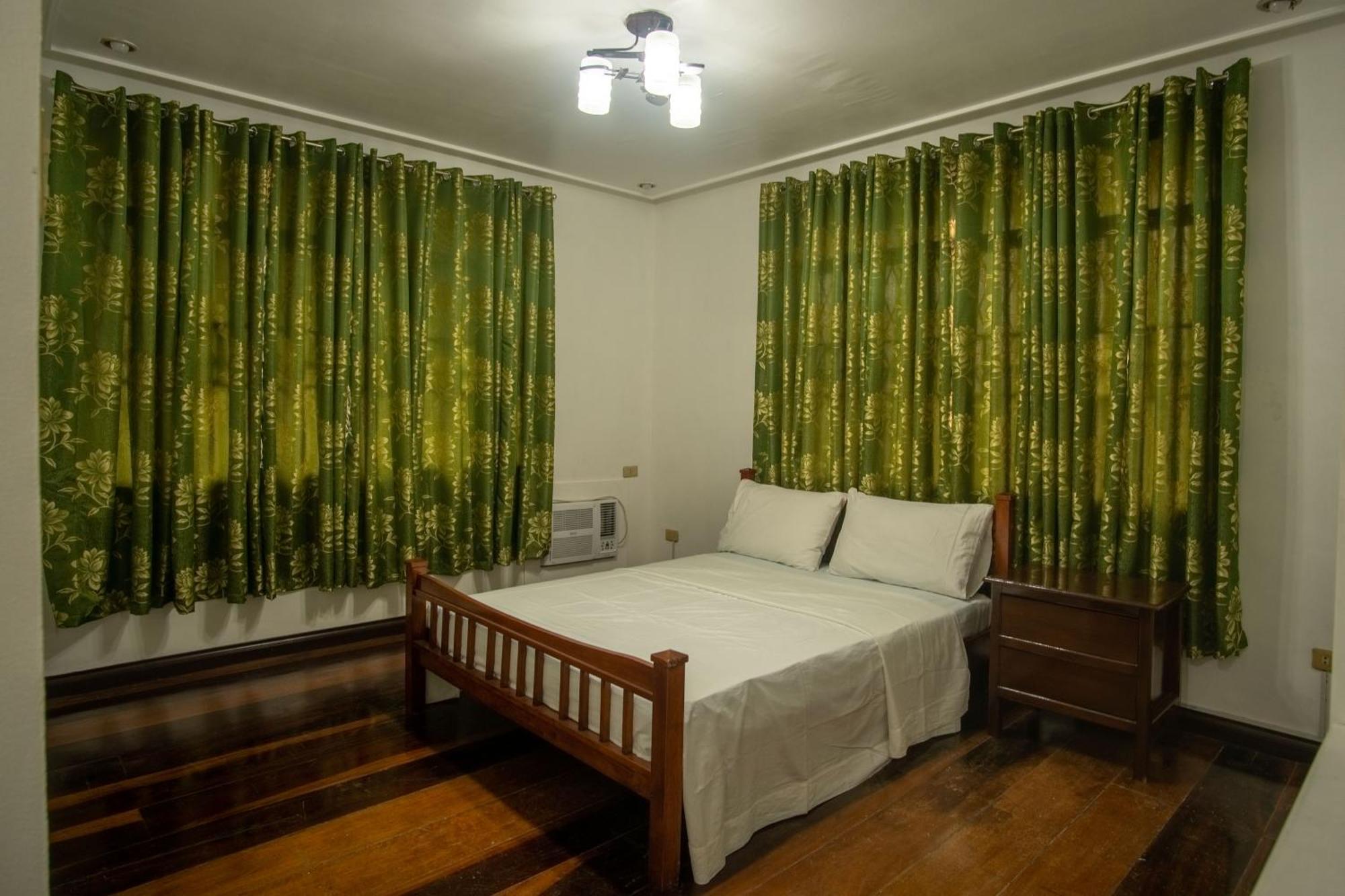 Holiday home Casa Nostalgia Manila