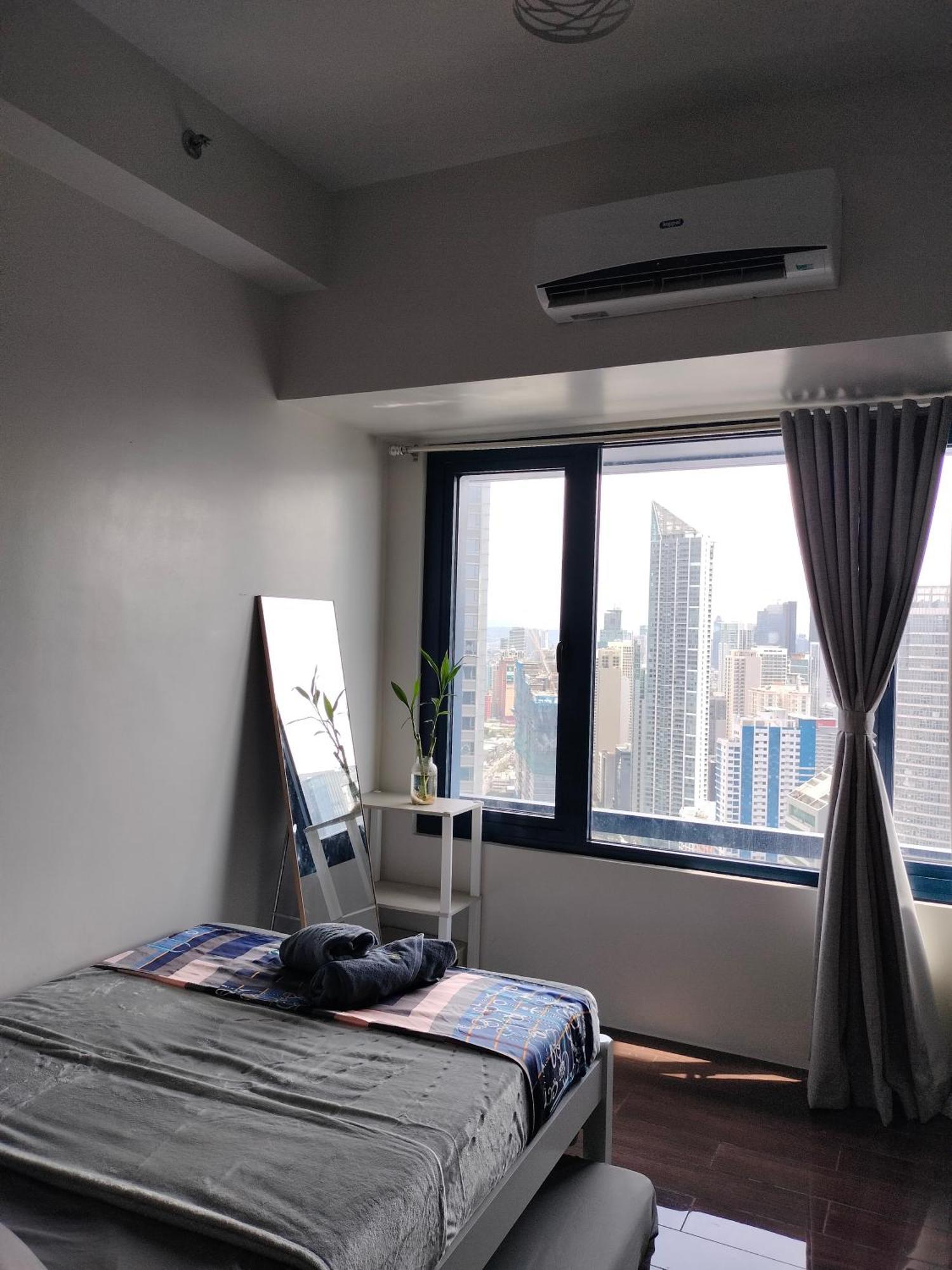 Cozy & Stylish Staycation And Netflix - Wifi And Pool Apartment