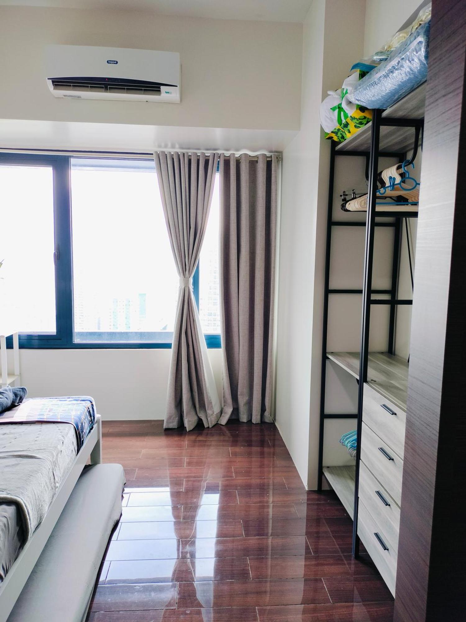 Cozy & Stylish Staycation And Netflix - Wifi And Pool Apartment Manila