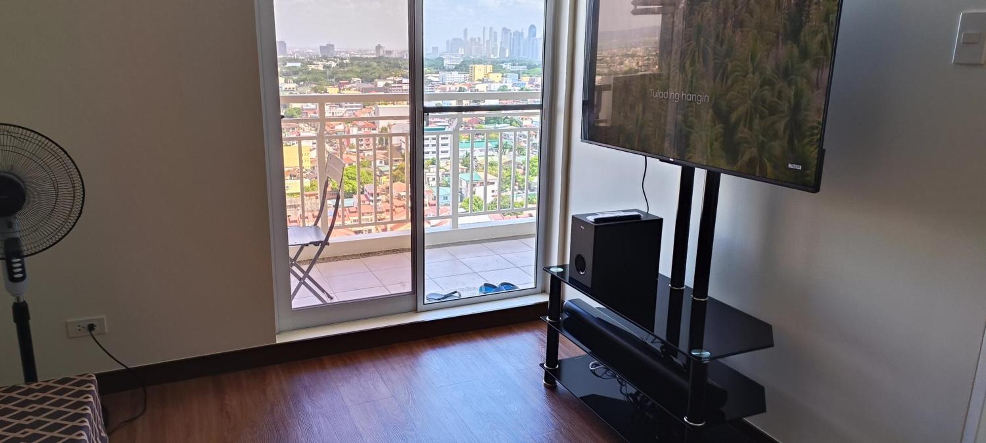 Dmci Theorabella Qc, 1 Bedroom W/bal In Cubao38sqm Apartment