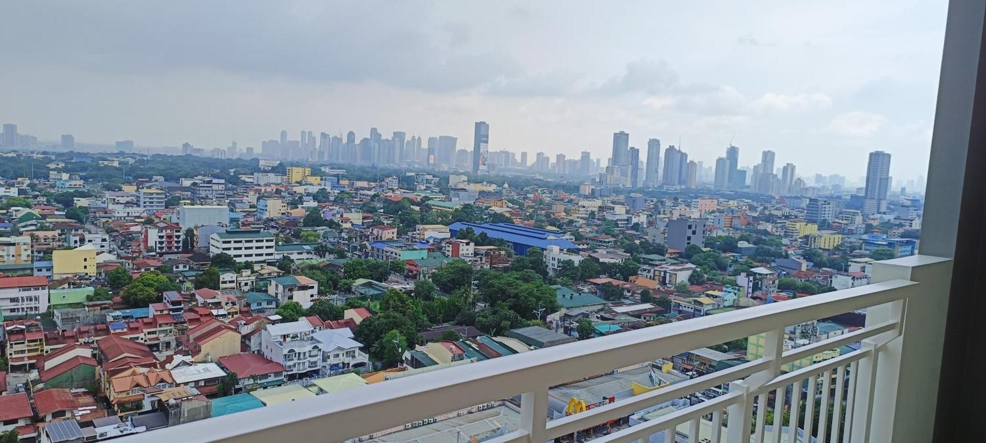 Dmci Theorabella Qc, 1 Bedroom W/bal In Cubao38sqm Manila