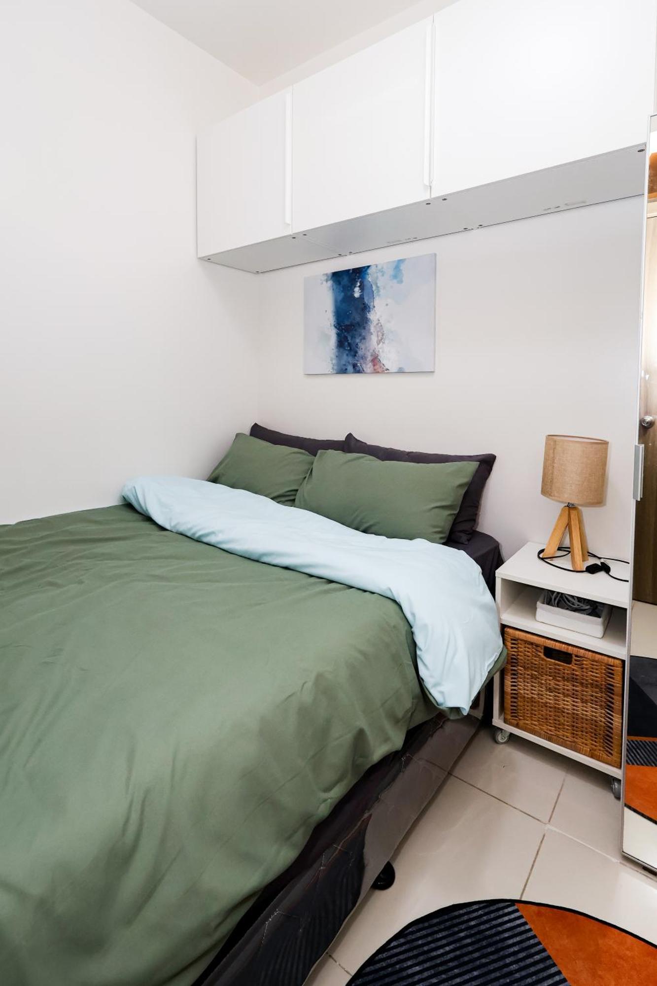 Charlie's Staycation At Coast Residences Apartment *