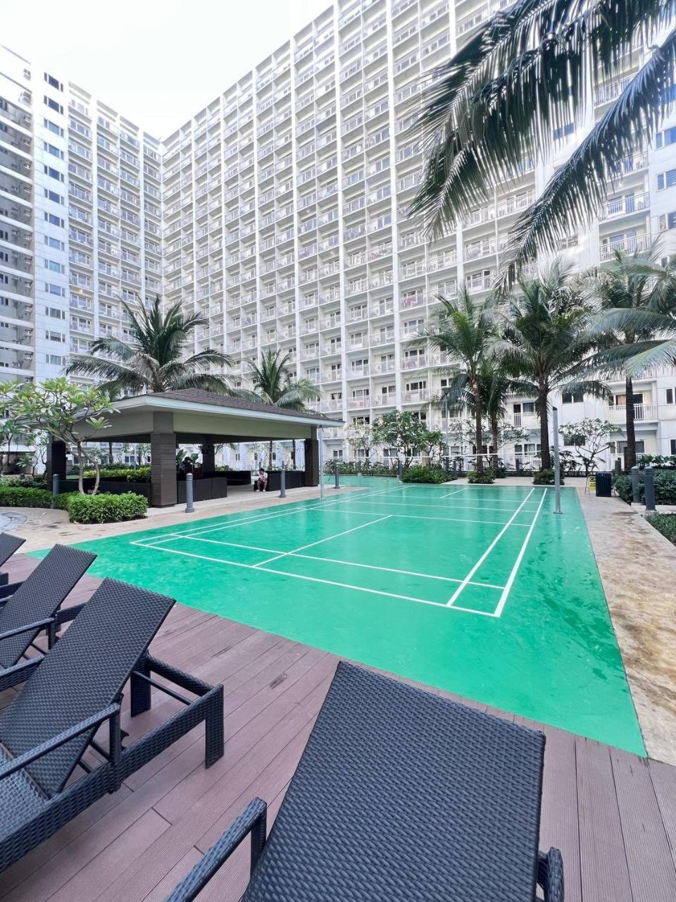 Unistay Shore Res With Bal Bay View Nr Moa * Manila