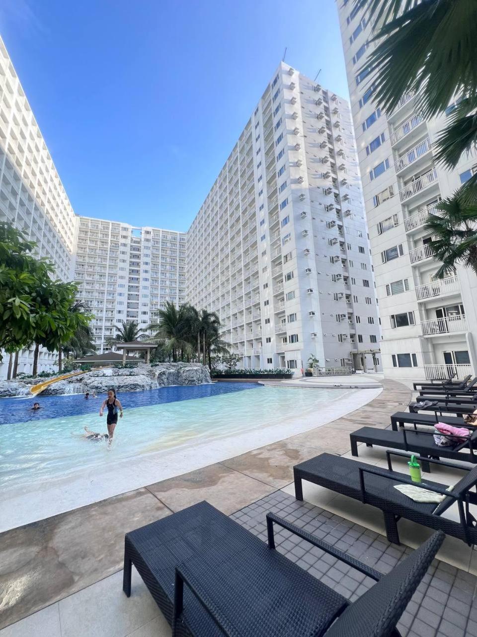 Apartment Unistay Shore Res With Bal Bay View Nr Moa