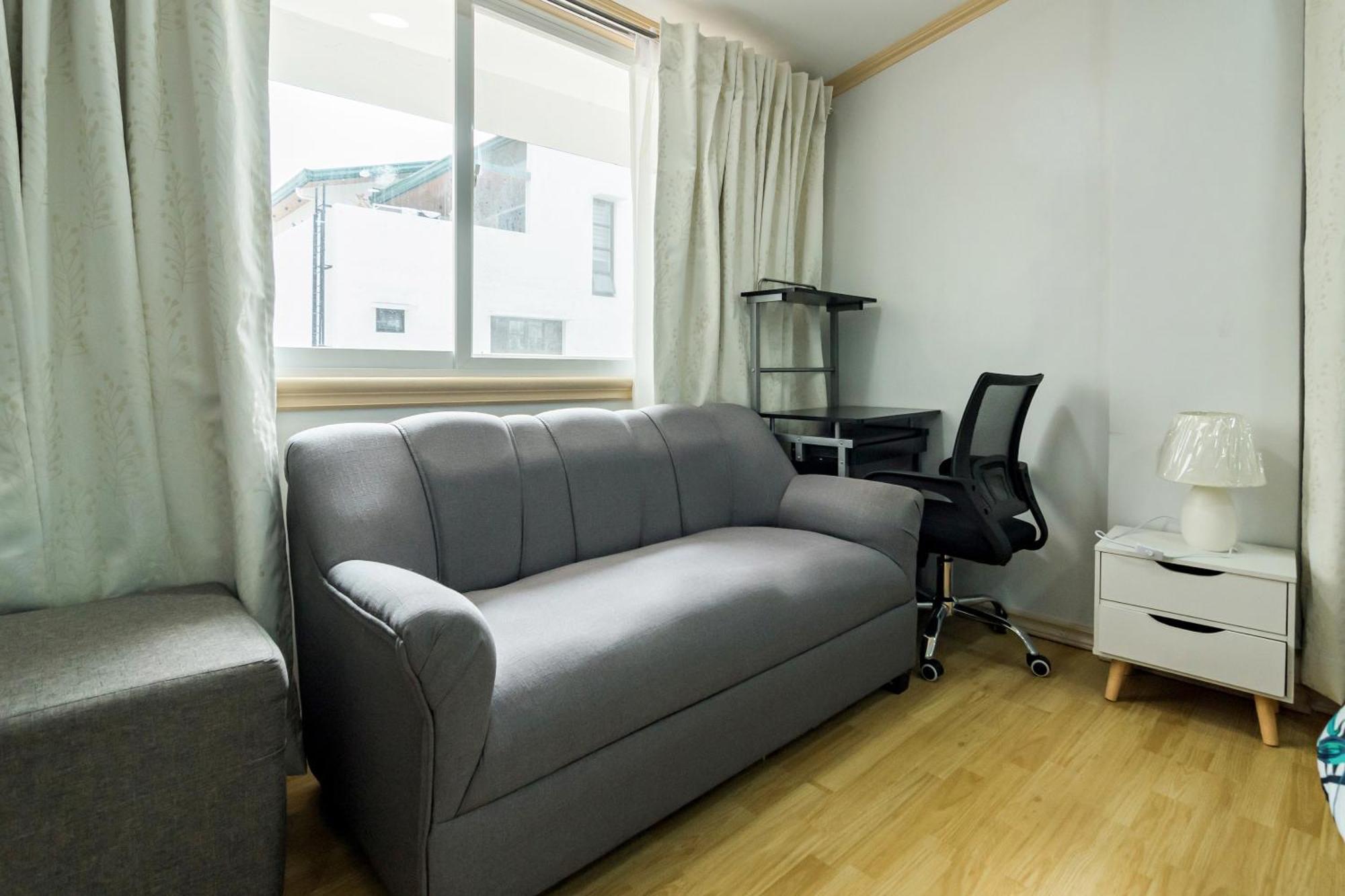 Holiday home Modern 4br House With Billiards,ktv,wifi,netflix-10mins From Robinson Mall