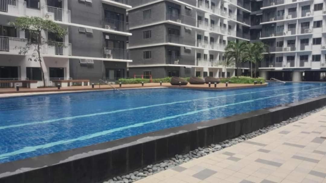Apartment Wind Monarch Moa Staycation Manila