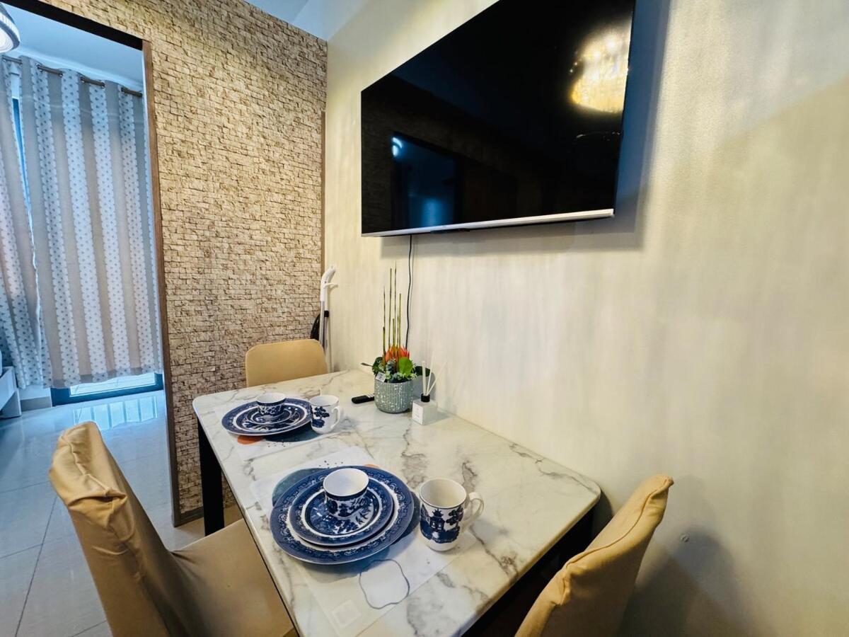Shore 2 Residences 1925 Walk Away From Sm Mall Of Asia, Ikea, Smx And Close To Ocean Park & Picc *
