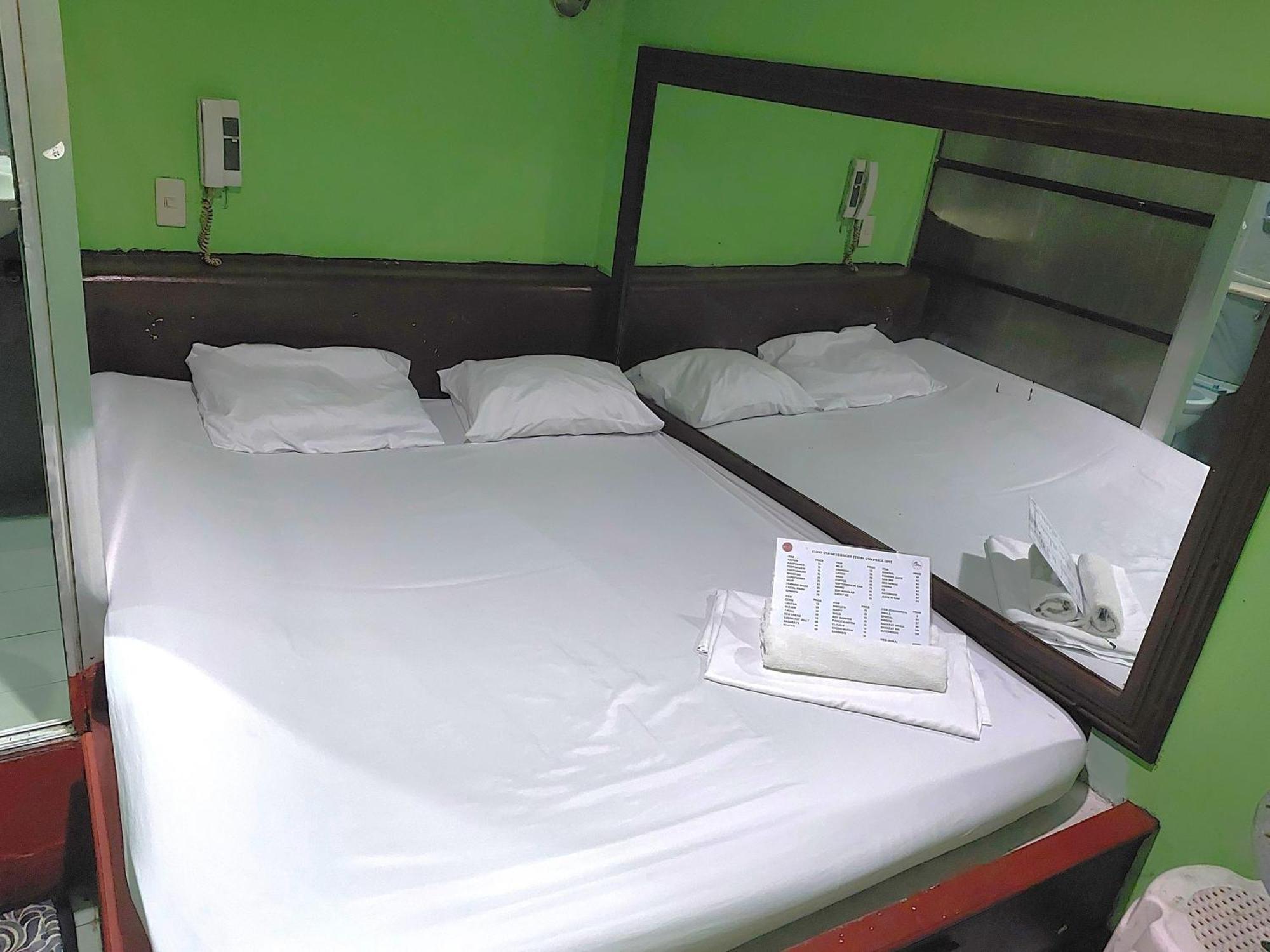 Hotel Mct 2*