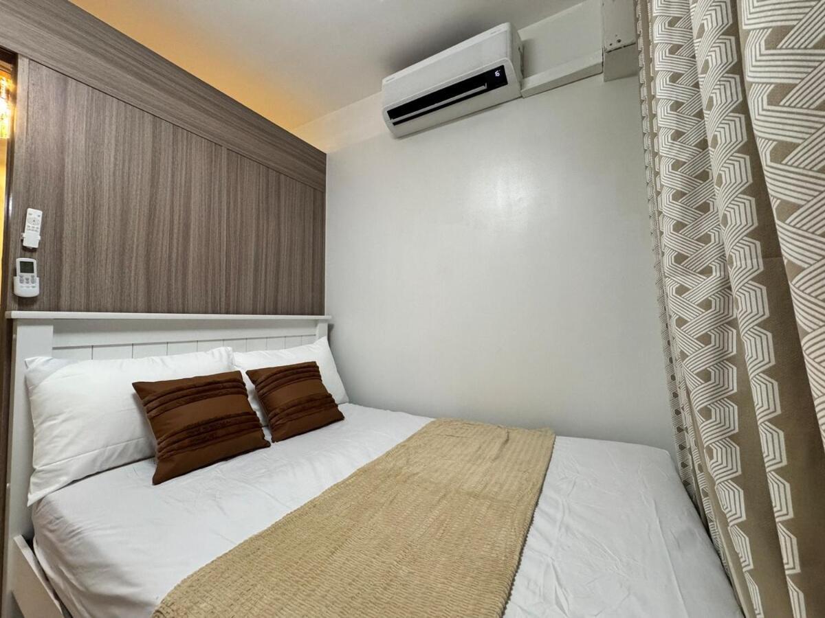 Shore 2 Residences 1925 Walk Away From Sm Mall Of Asia, Ikea, Smx And Close To Ocean Park & Picc Manila
