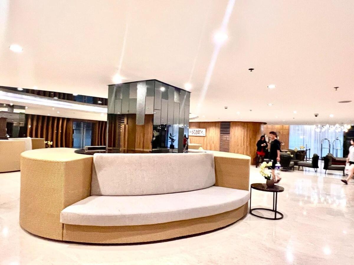 Mall Of - Aseana And Cheap Apartment
