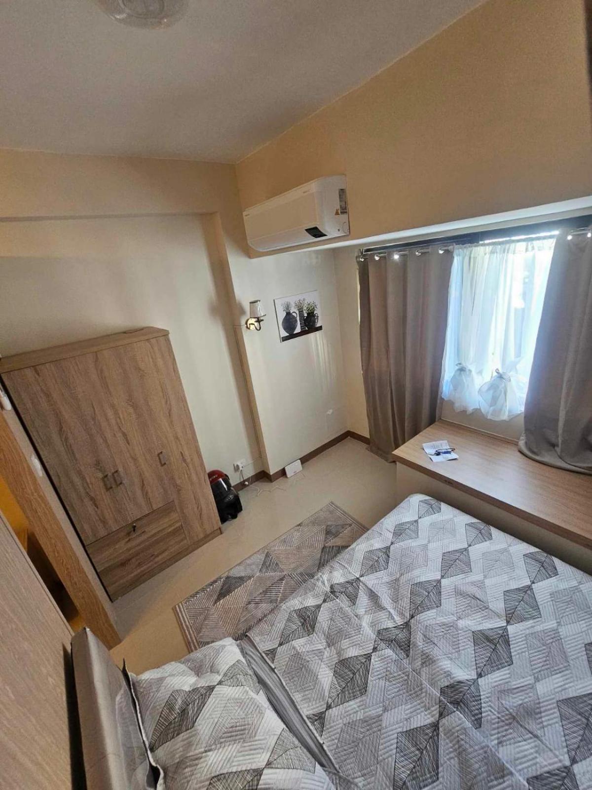 Smdc Field Residences Unit Manila