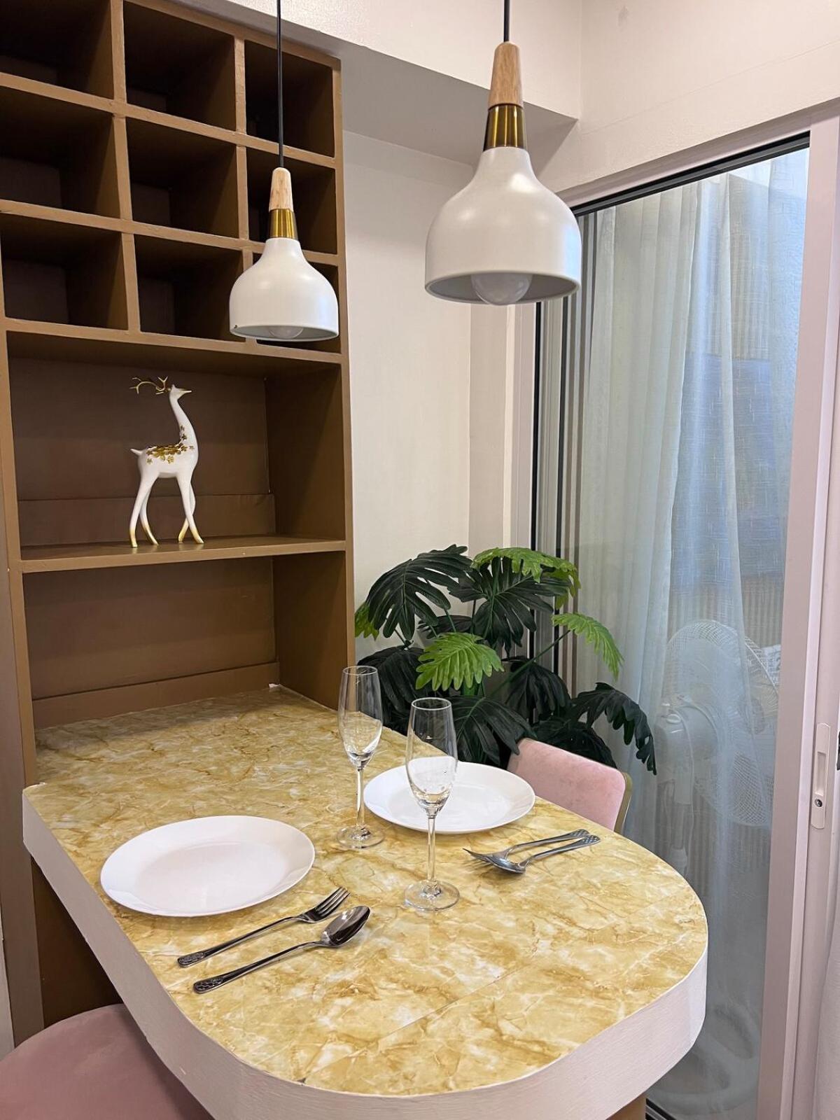 Apartment Azure Urban Residences - Light Side *