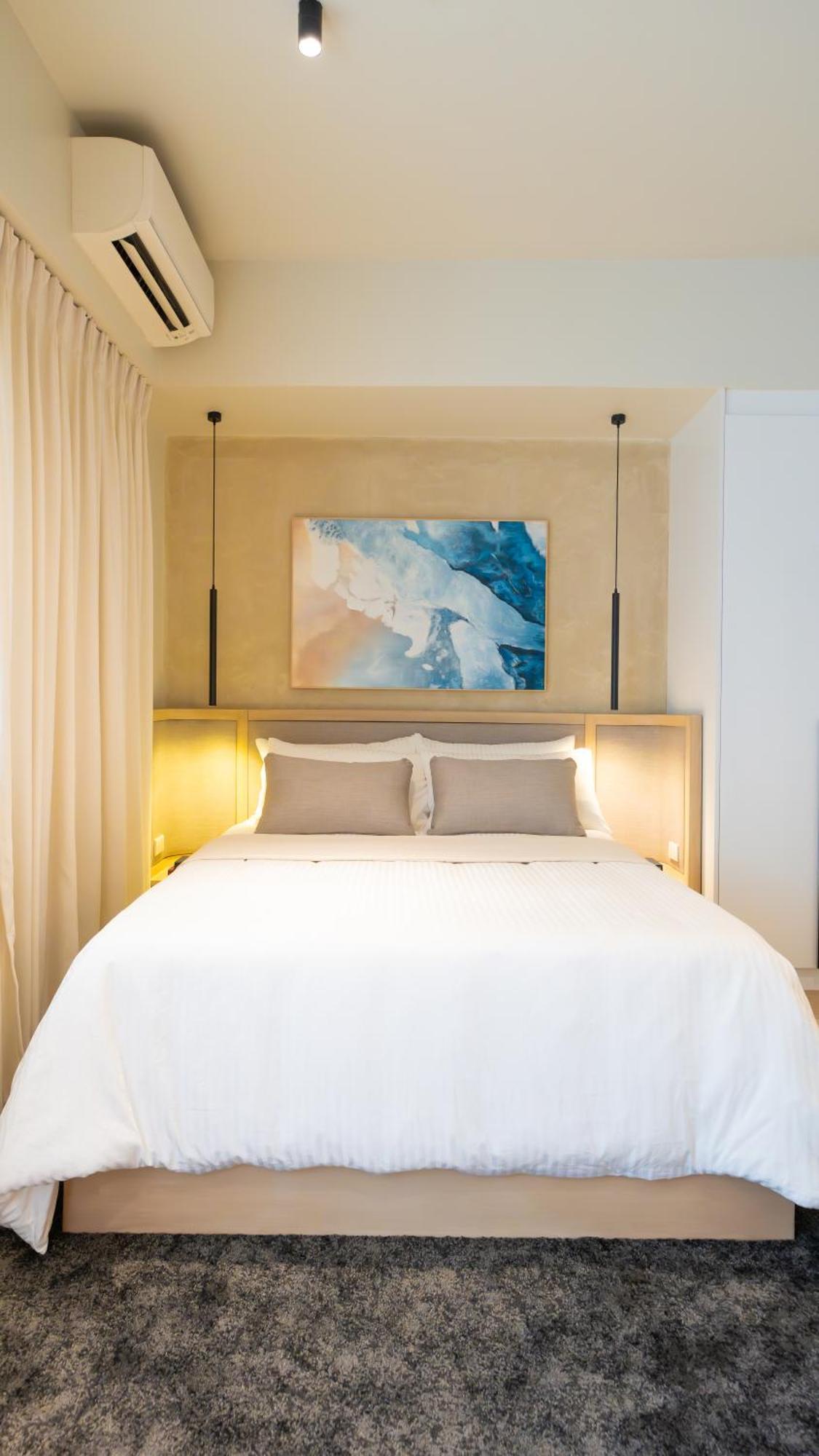 Cozy Flat At Makati S Coolest St *