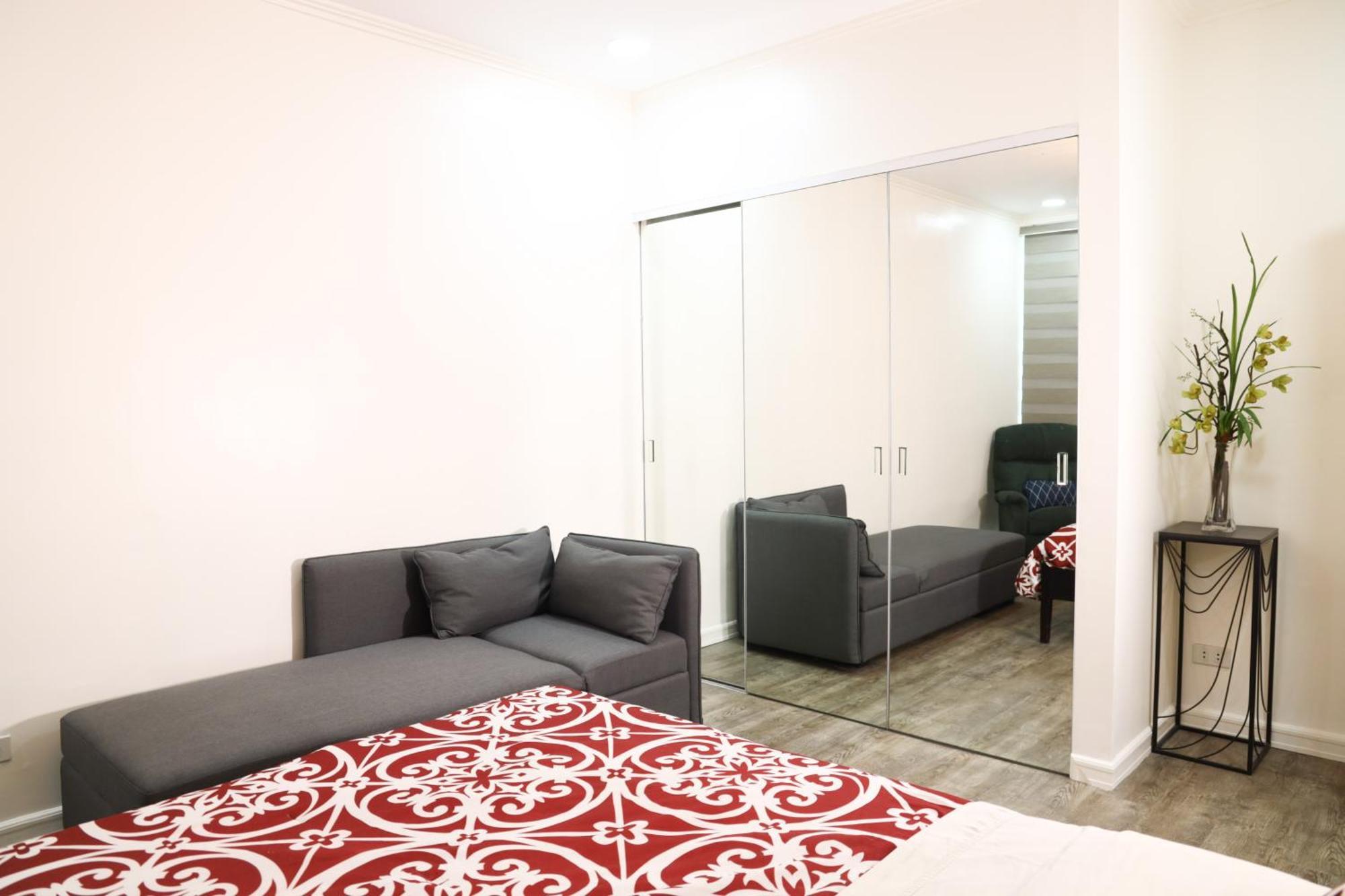 Apartment Away From Manila