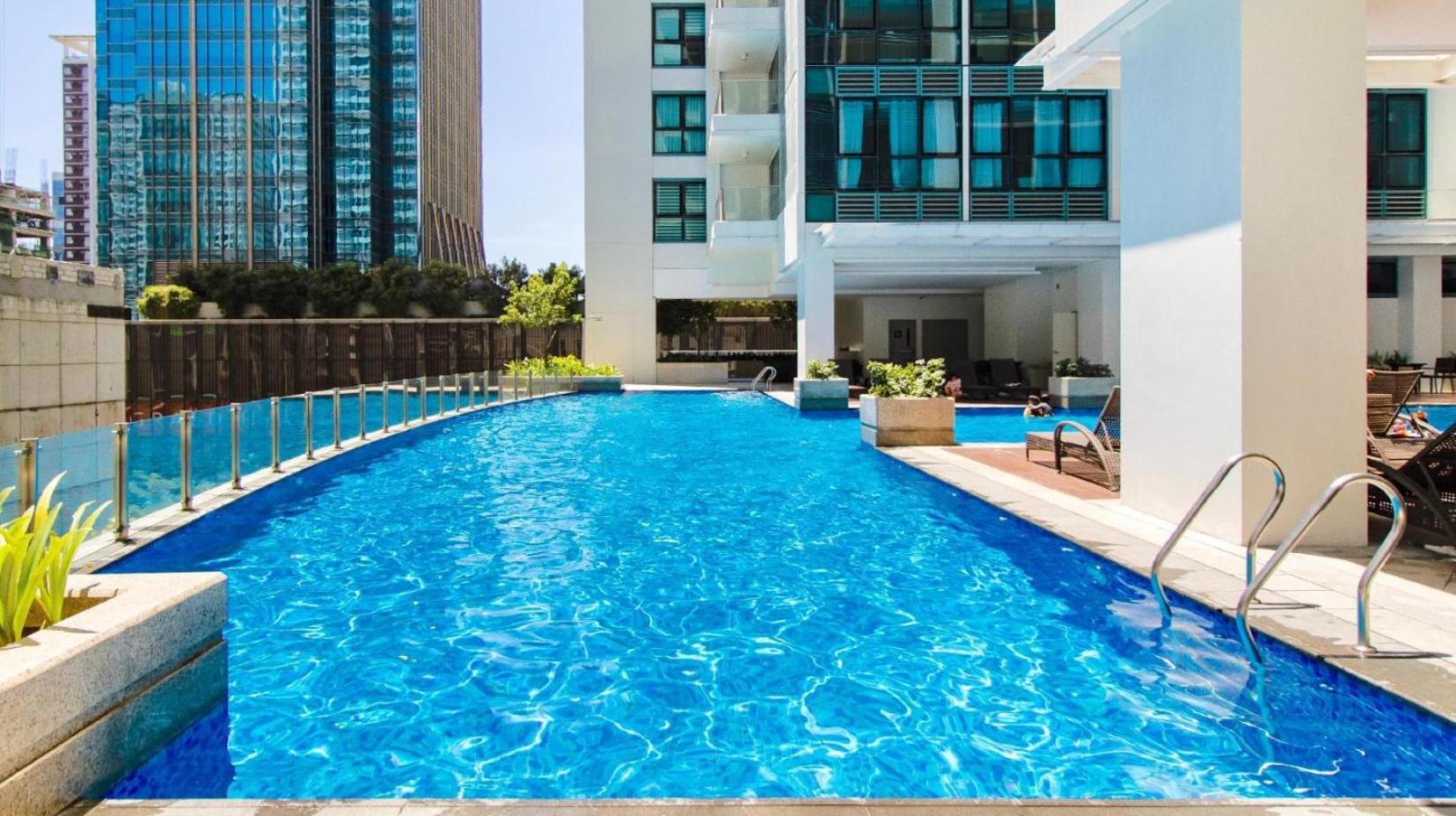 Cozy Minimalist At One Uptown Residences Bgc Aparthotel
