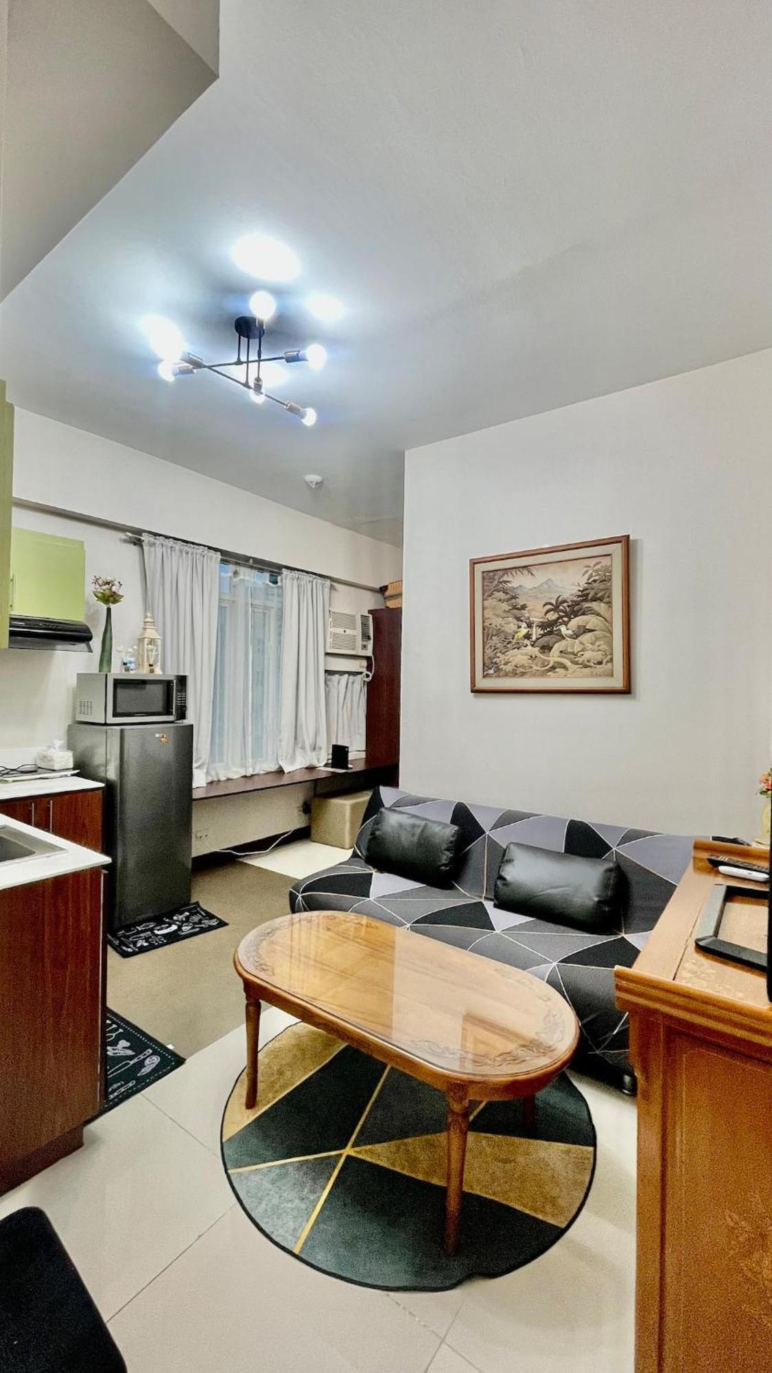 Bgc Venice Grand Canal Staycation * Manila