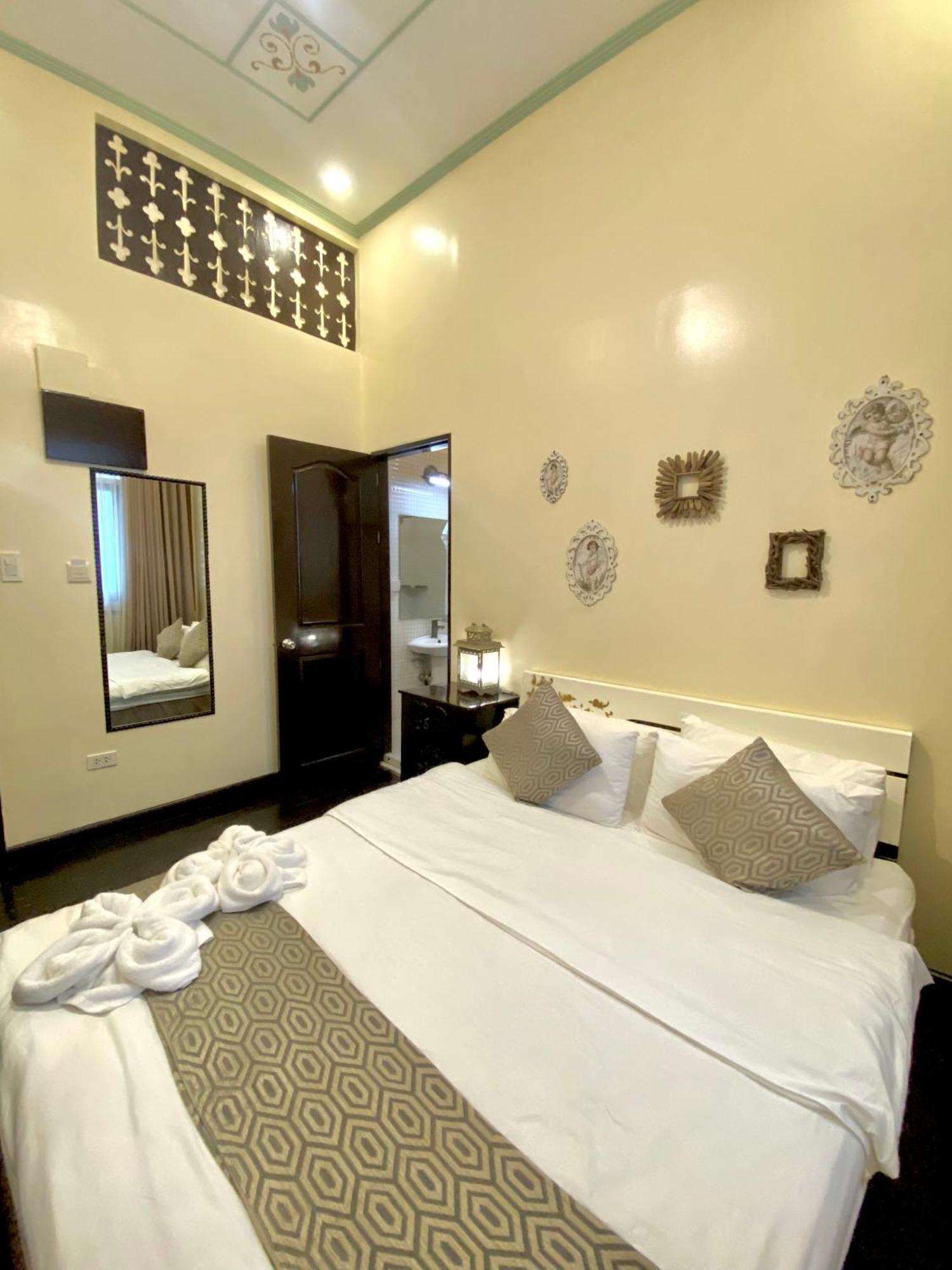 Park Avenue Guest House 2443 Pasay City Manila