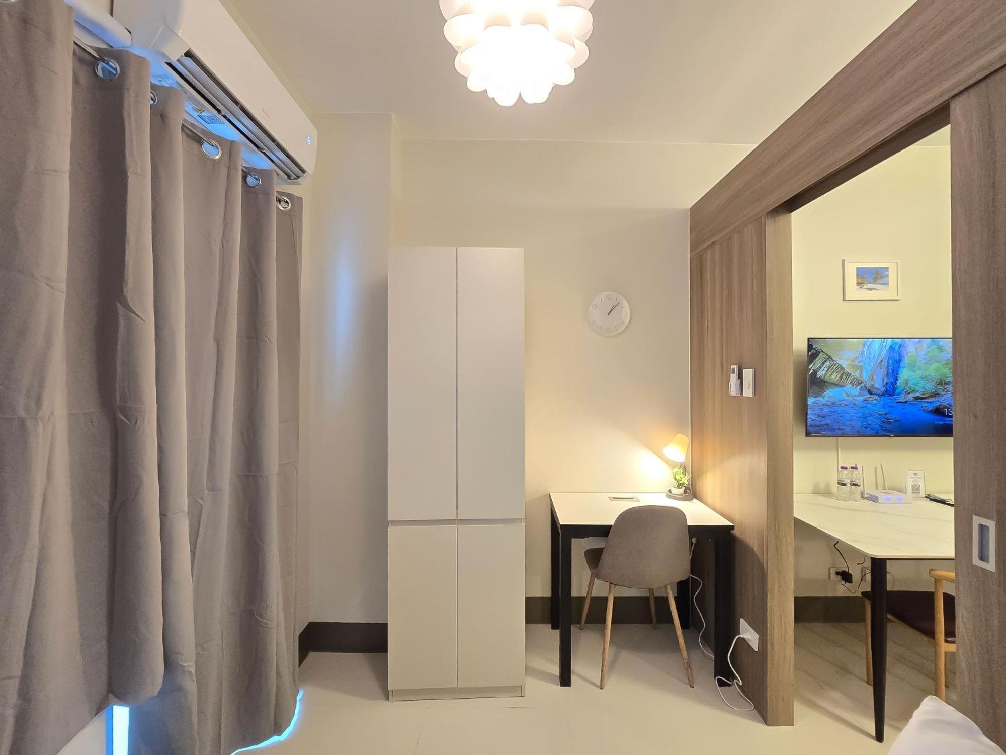 1br Unit Condotel W Balcony Fame Residences #fm10 Apartment Manila