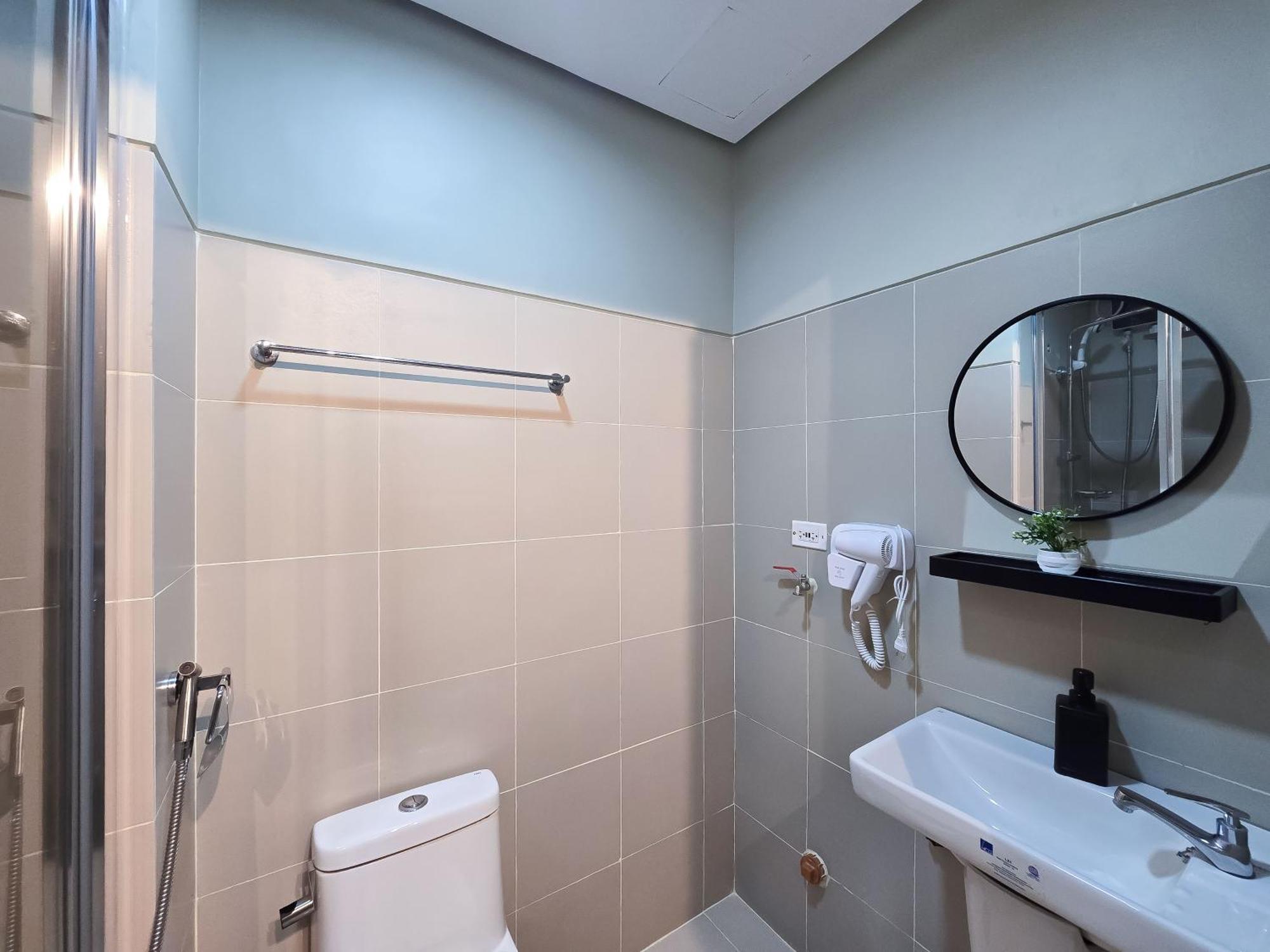 1br Unit Condotel W Balcony Fame Residences #fm10