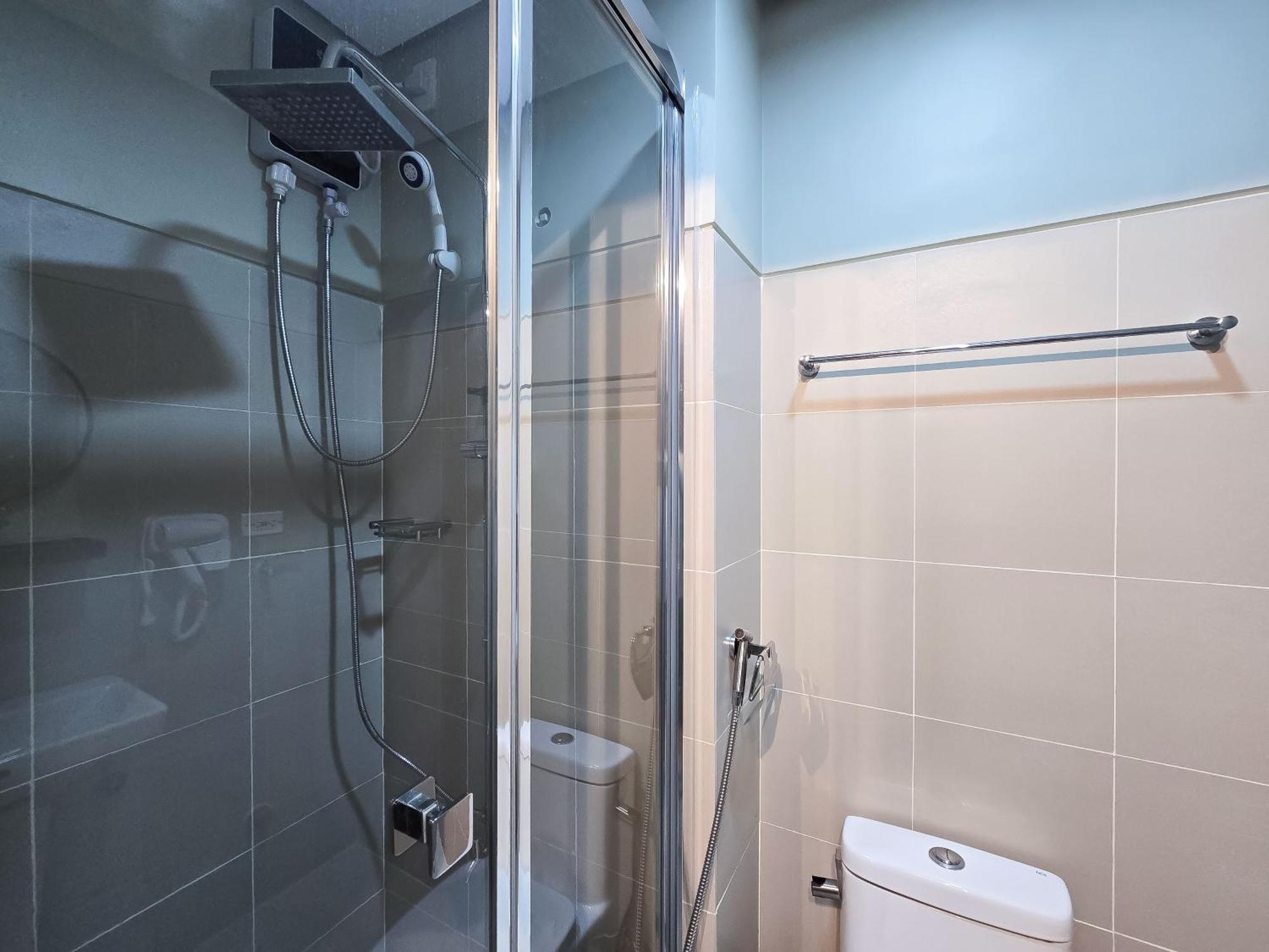 Apartment 1br Unit Condotel W Balcony Fame Residences #fm10 *