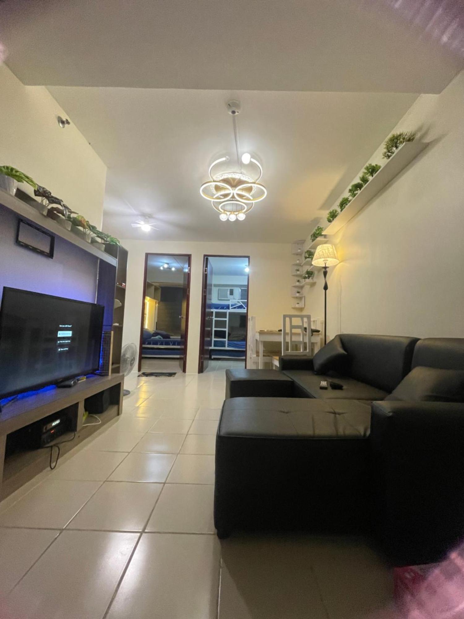 Hotel Ja Sweet Escape At Urban Deca Homes Manila