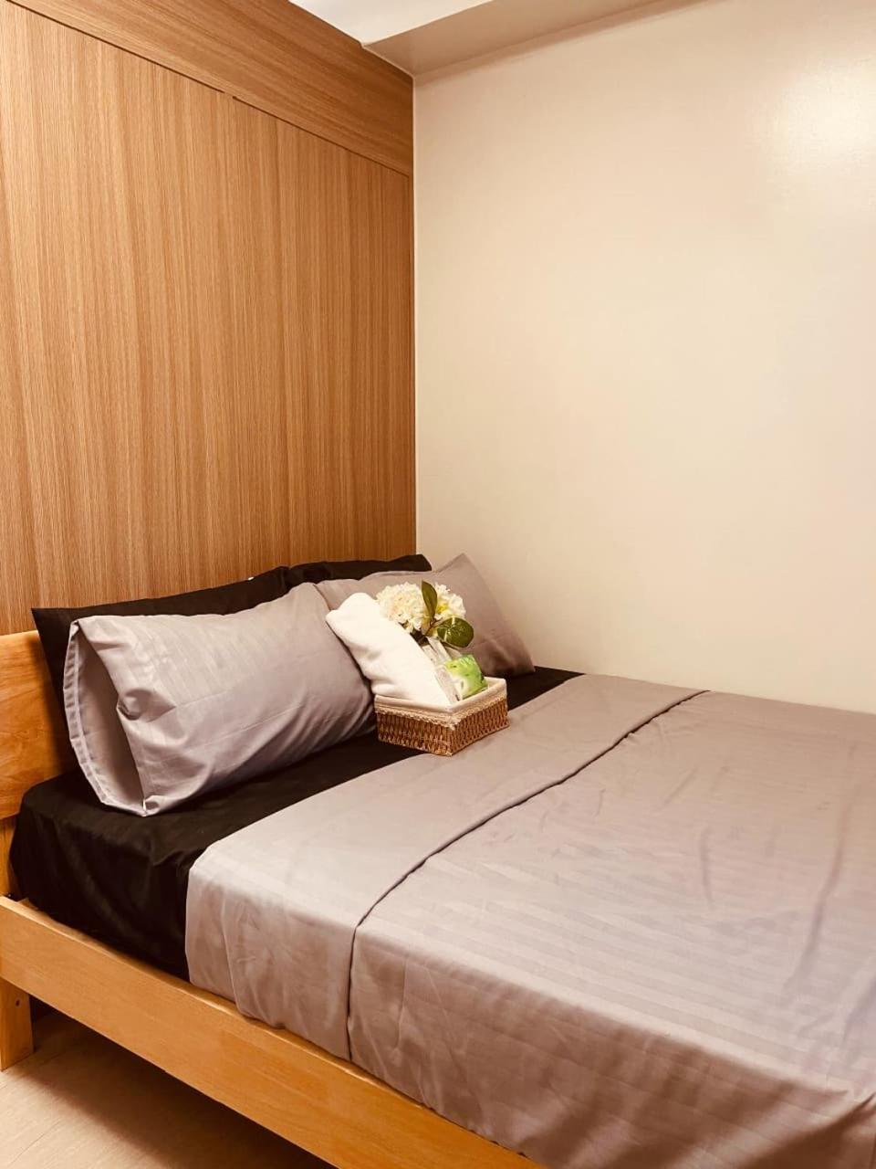 Primrose At Shore 2 Residences 1br Manila