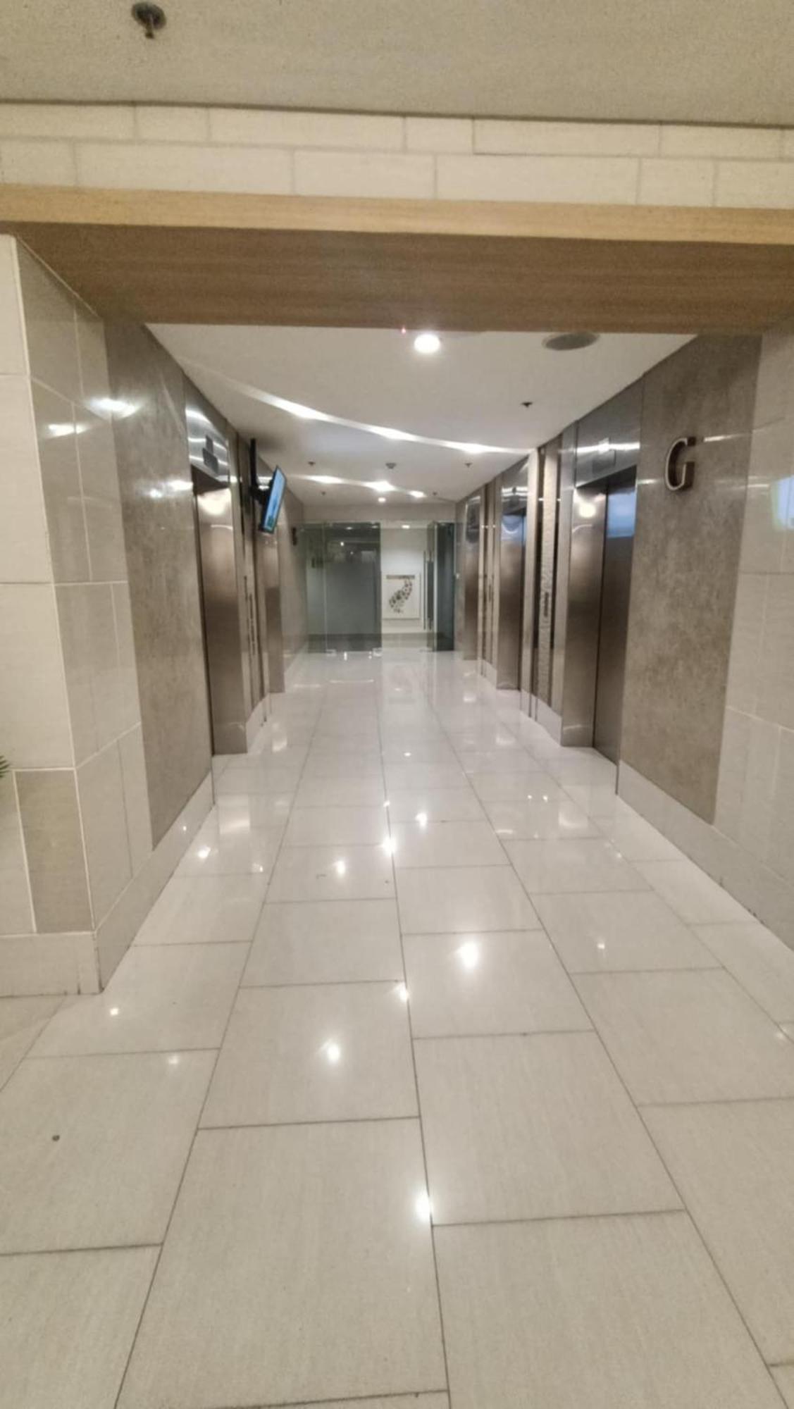 Shell Tower A Capsule hotel Pasay
