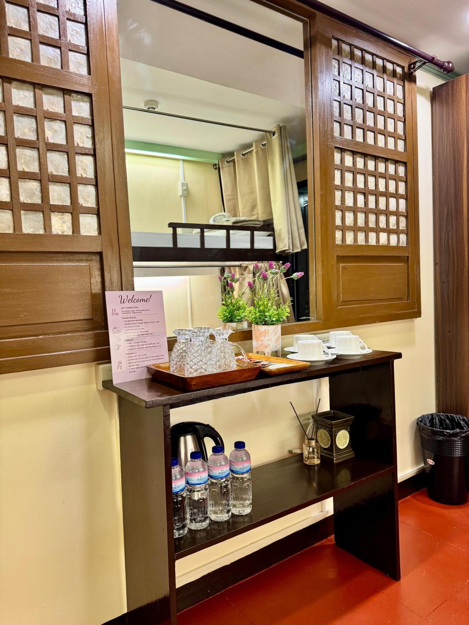 Park Avenue Guest House 2443 Pasay City Guest house 2*