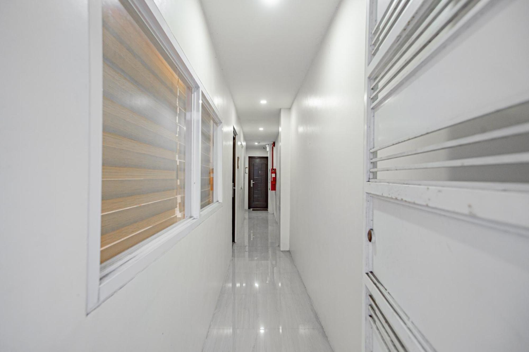 Oyo 605 The Quarters Hotel 2*