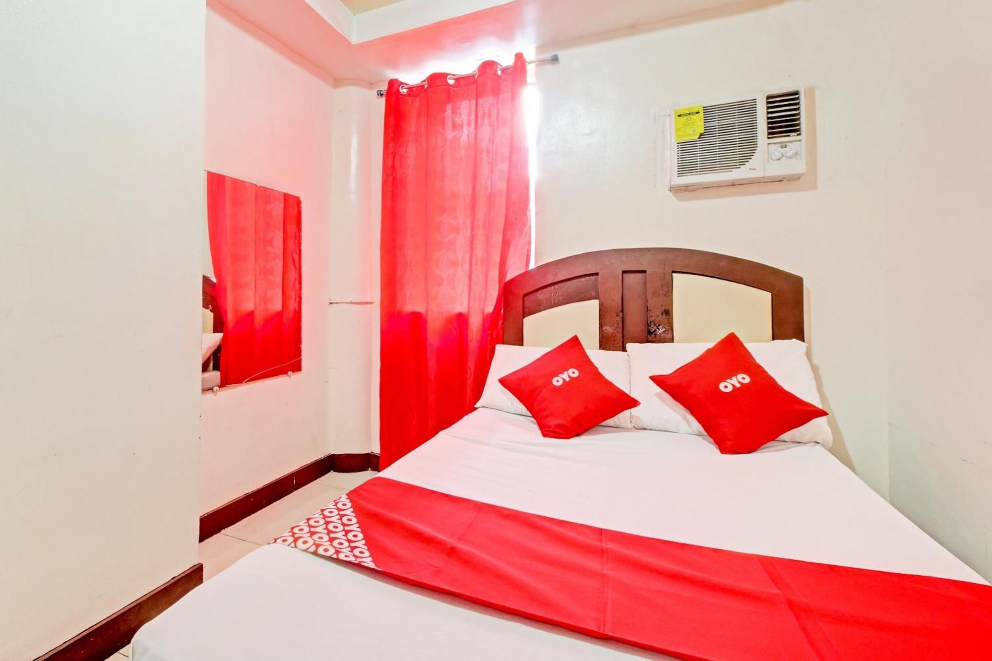 Hotel Oyo 894 Cosmo P Campa