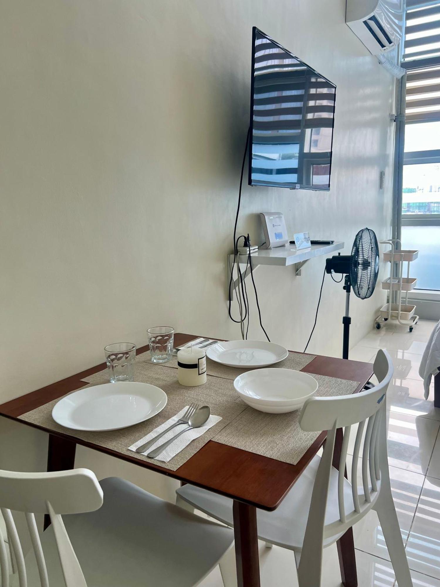 Apartment Cozy High Ceiling @ Ortigas Near Podium, Megamall *