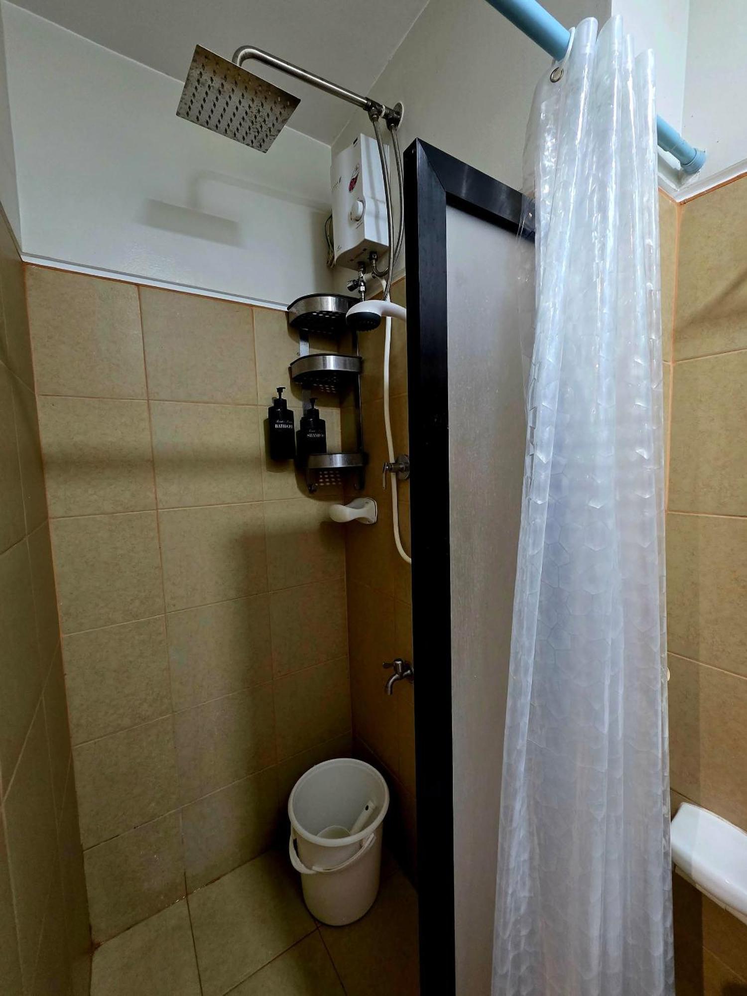 Field Residences - Reina Apartamento