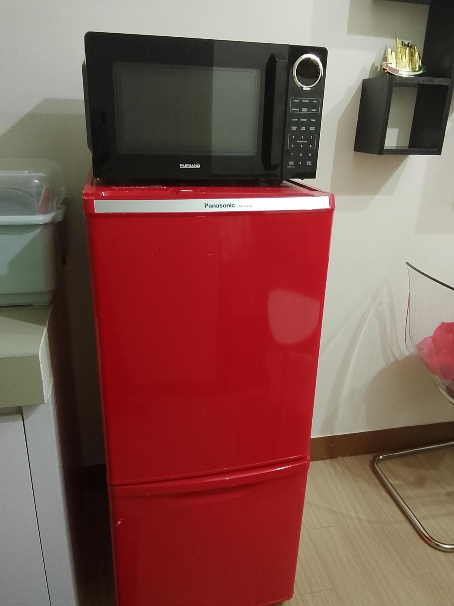 Trees Residences 1 Bedroom With Netflix And Bluetootth Karaoke Speaker With 2 Mini Microphone *