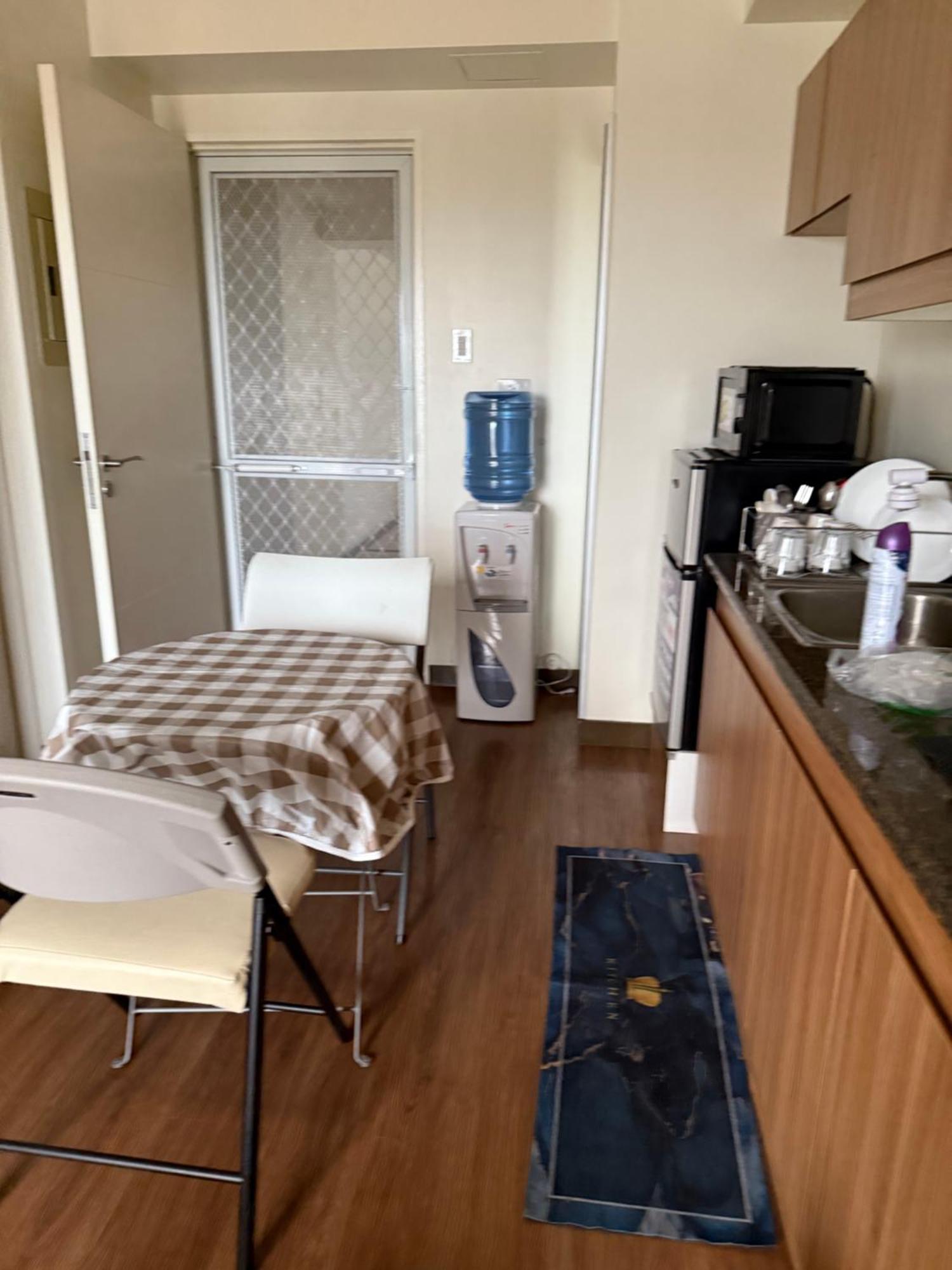 Dmci Theorabella Qc, 1 Bedroom W/bal In Cubao38sqm * Manila