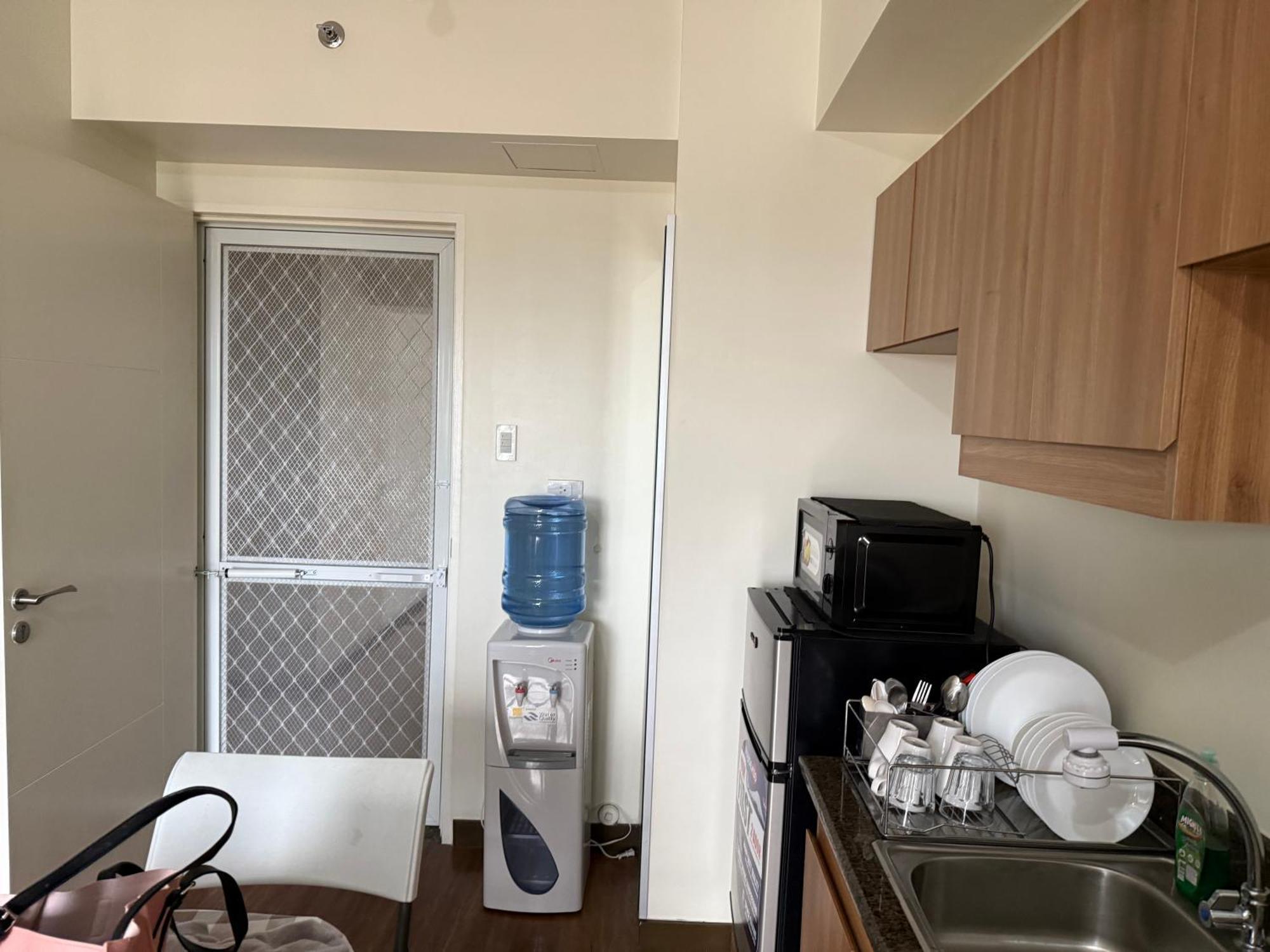 Apartment Dmci Theorabella Qc, 1 Bedroom W/bal In Cubao38sqm