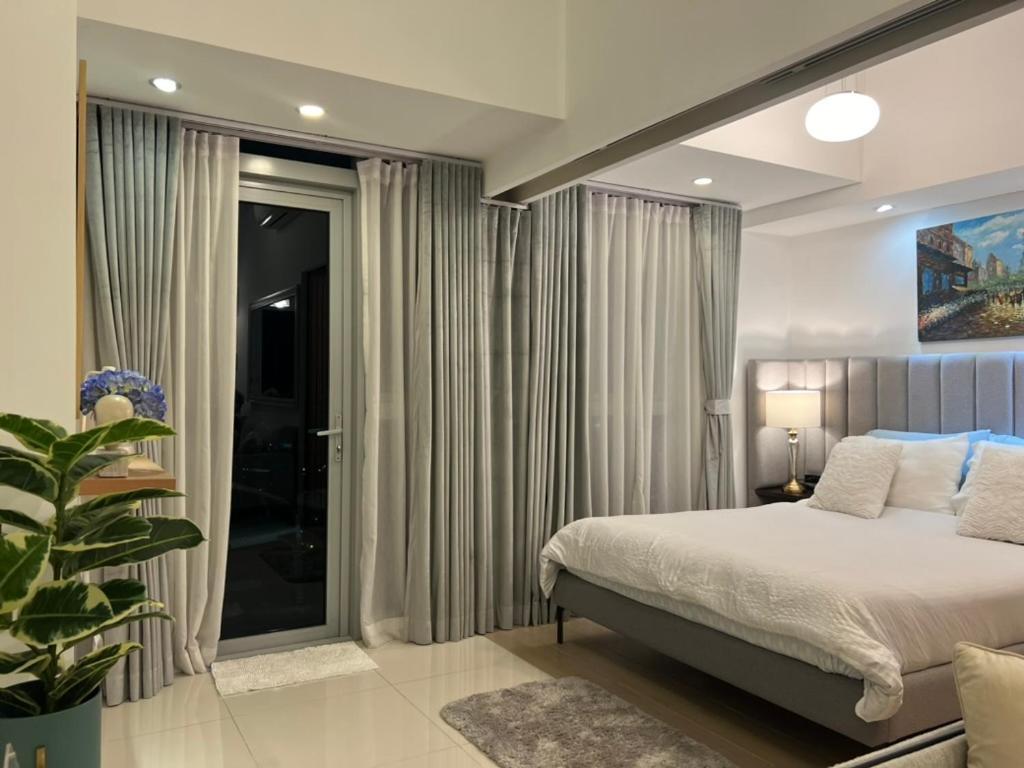 Cozy 1 Bedroom In Uptown Bgc * Manila