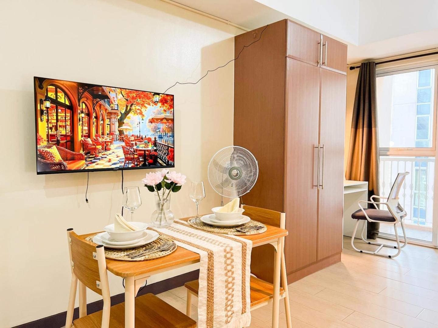 Holiday home Prime Bgc Next To Venice Mall #vlrtc17e