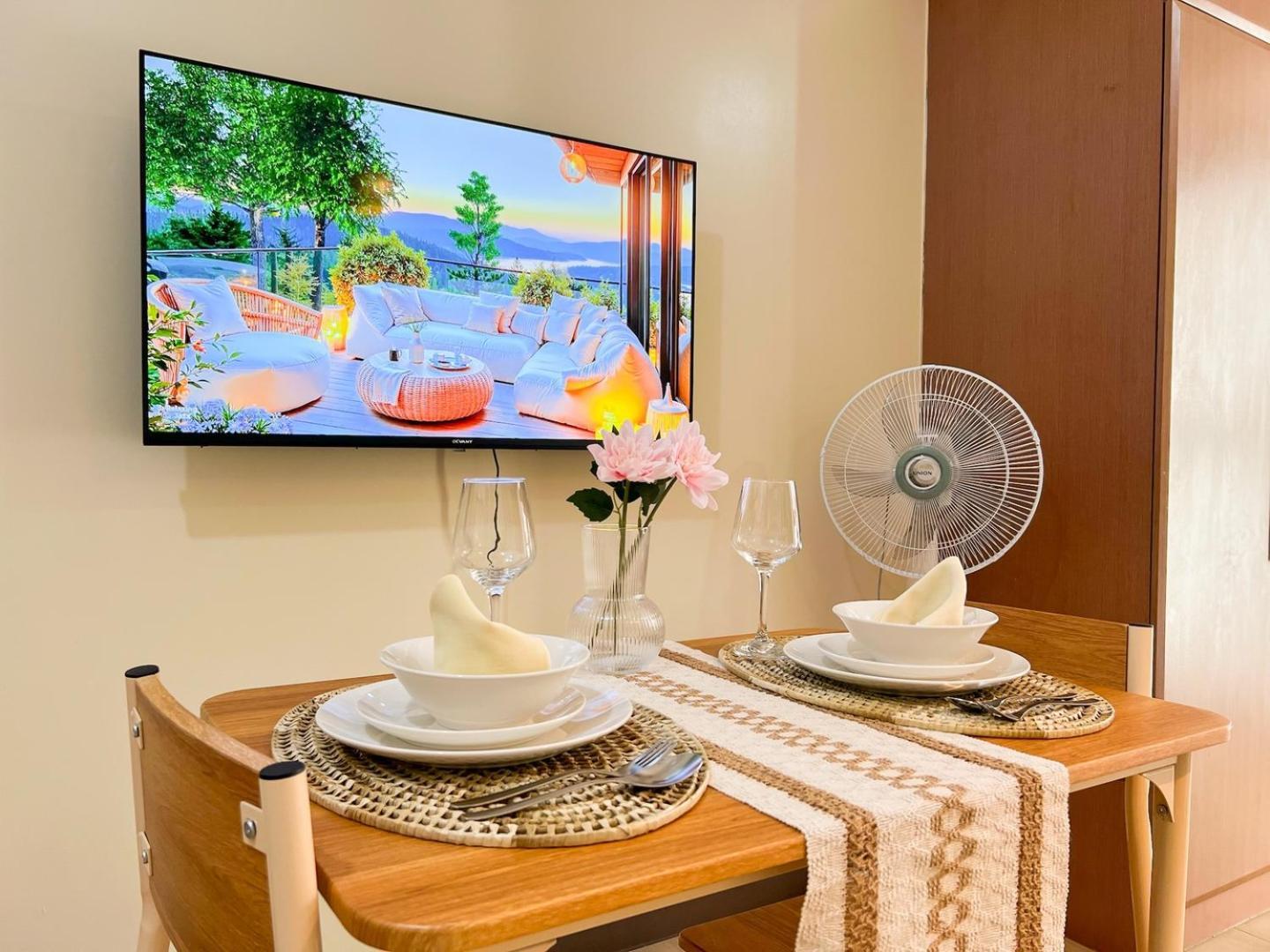 Cozy Bgc Condo, Venice Grand Canal #vlrtc18e Holiday home *
