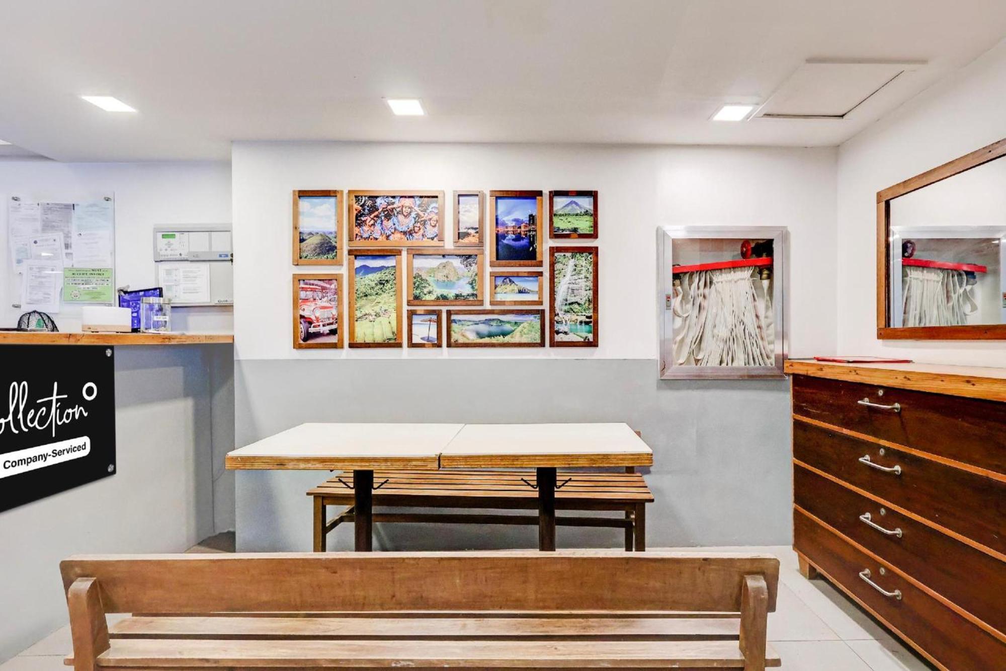 Hotel Townhouse Oak Brblock Boutique & Residences, Kalayaan Avenue, Near Ayala Mall, Poblacion, Makati, Manila