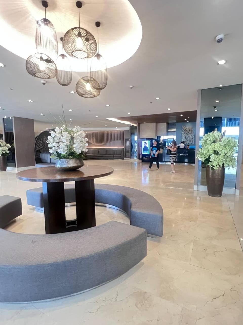 Unistay Shore Res With Bal Bay View Nr Moa Apartment Manila