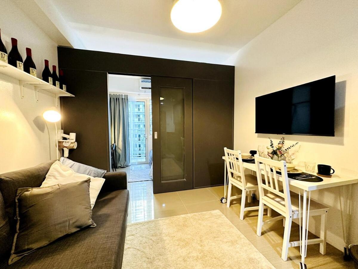 Cl10100 House