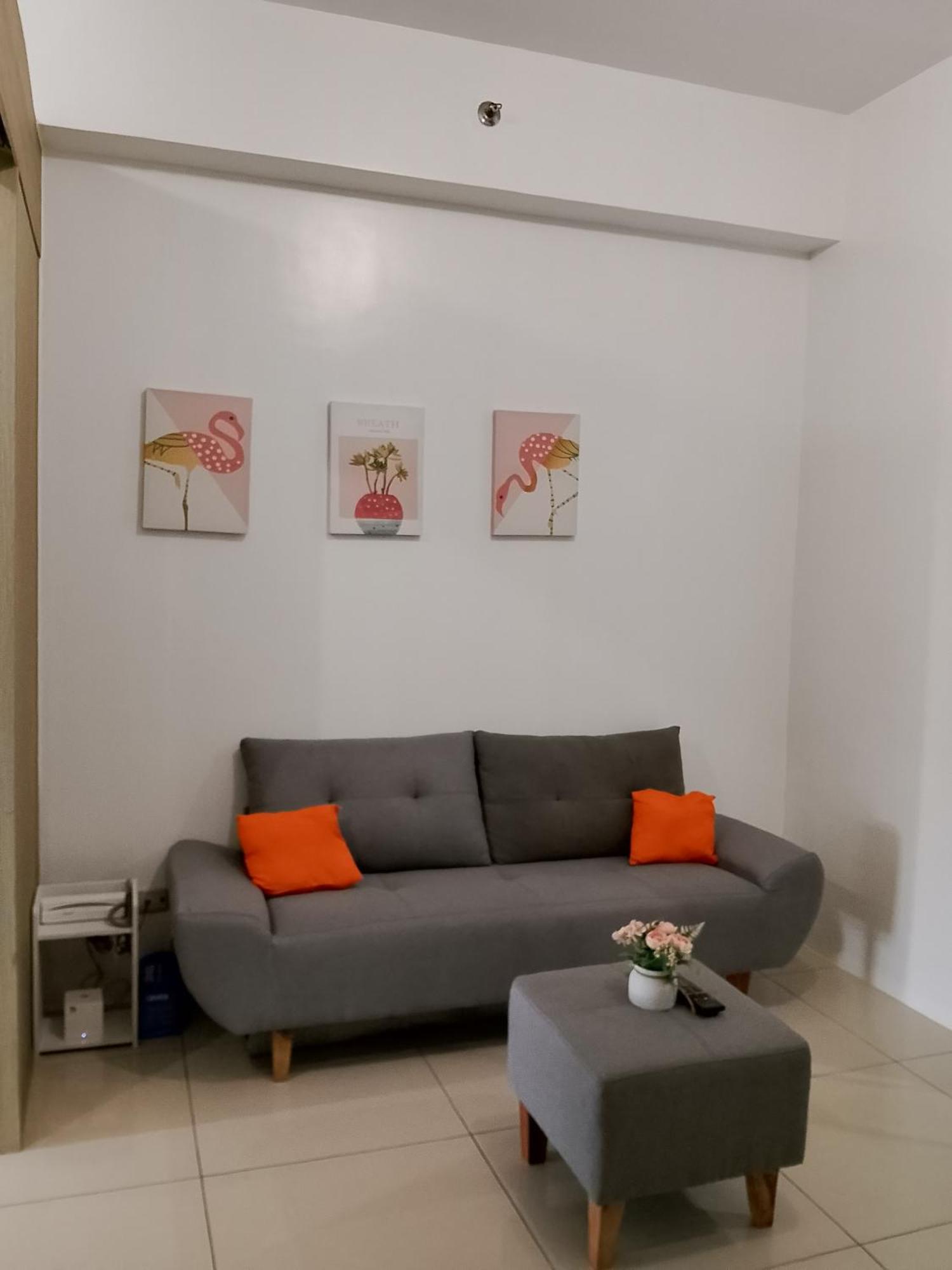 Joyvista Manor With Sunrise Balcony Free Wi-fi Apartment *