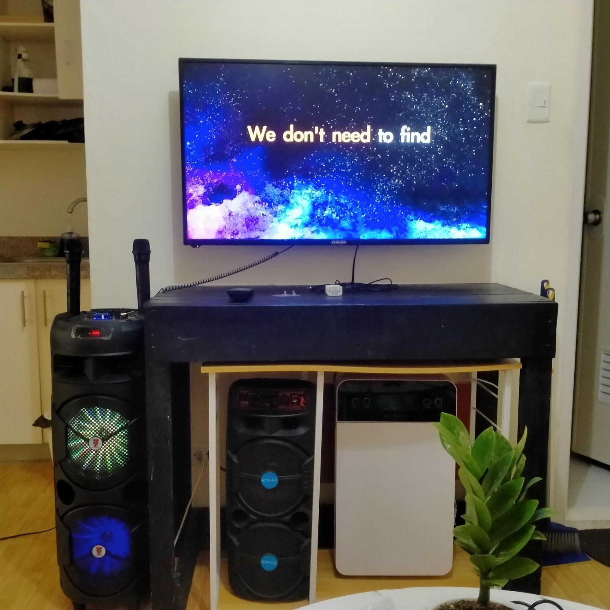 Halsey's Staycation